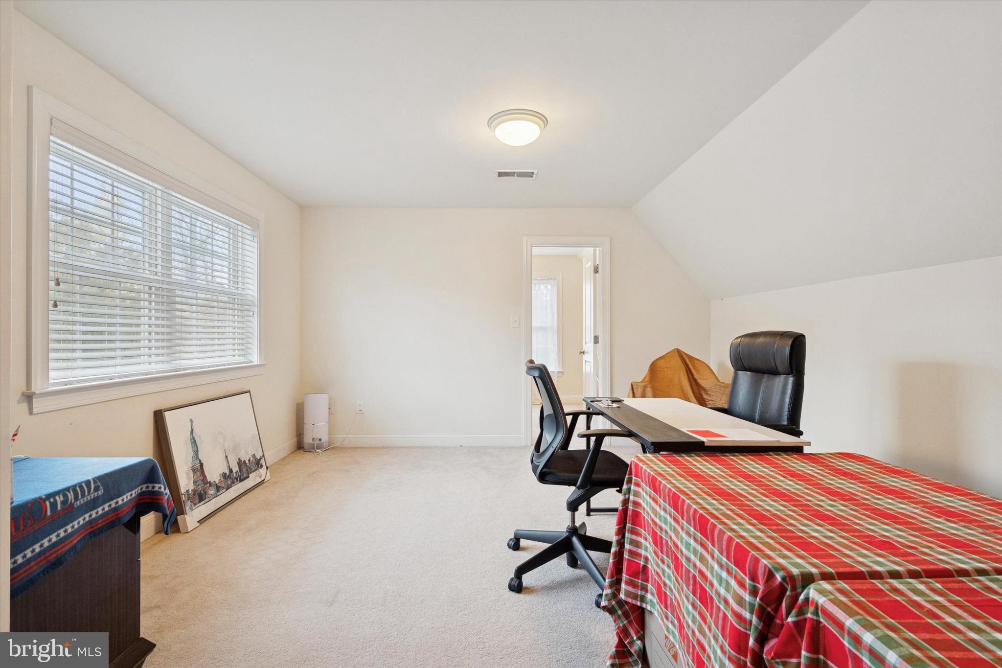 DEEPDALE - Residential