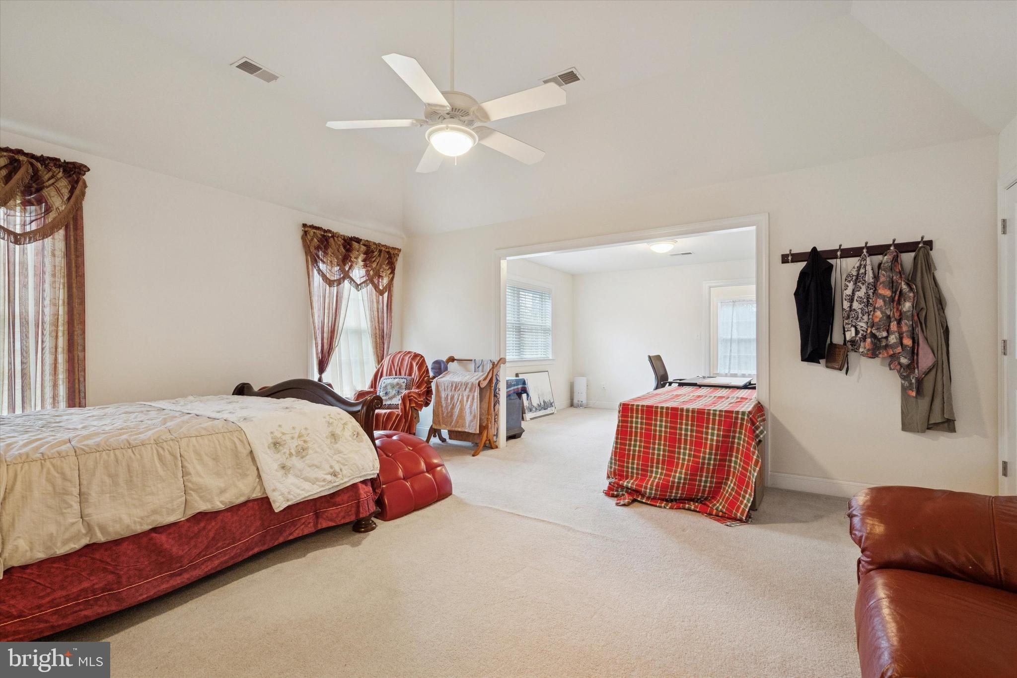 DEEPDALE - Residential