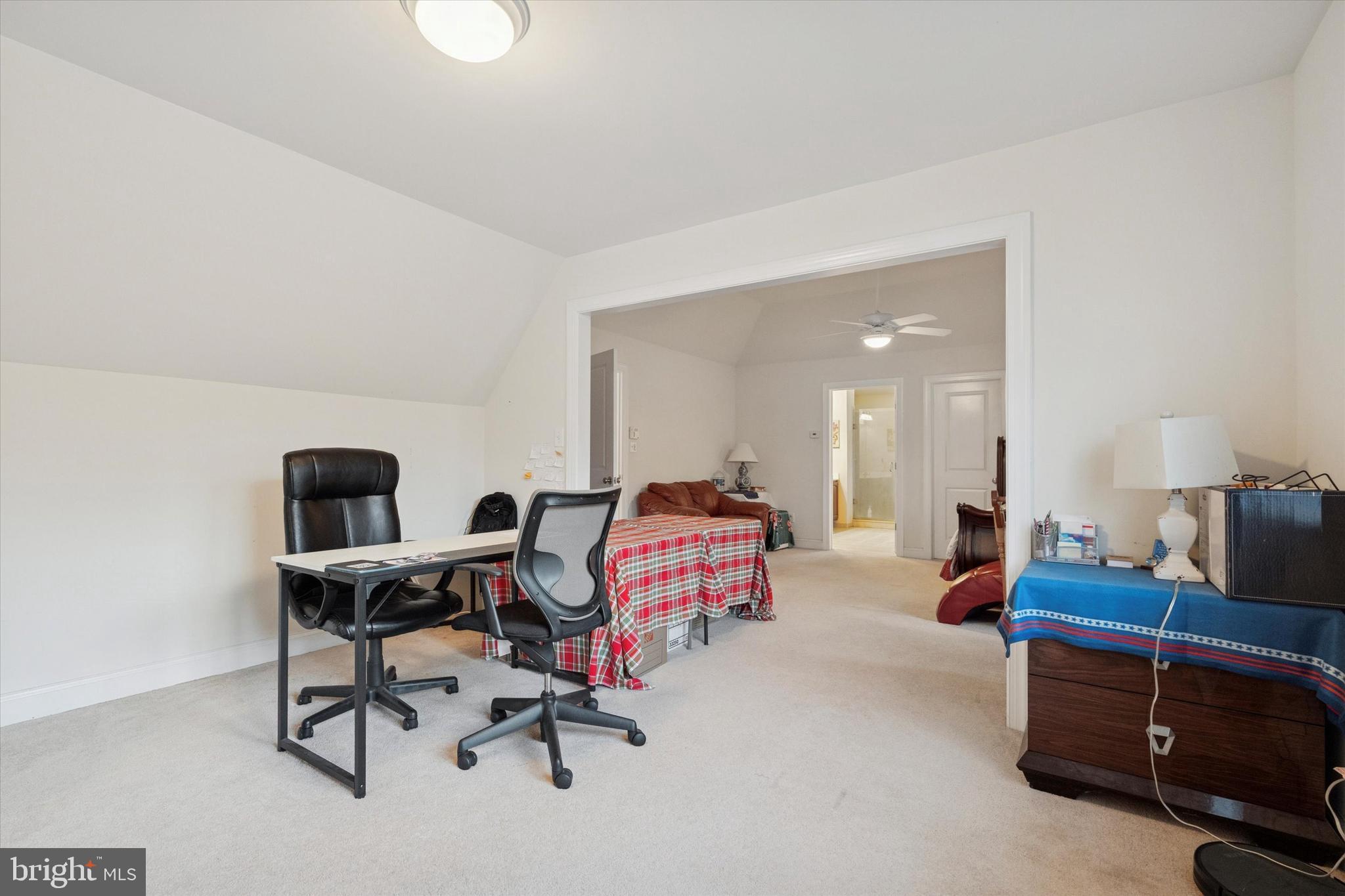 DEEPDALE - Residential