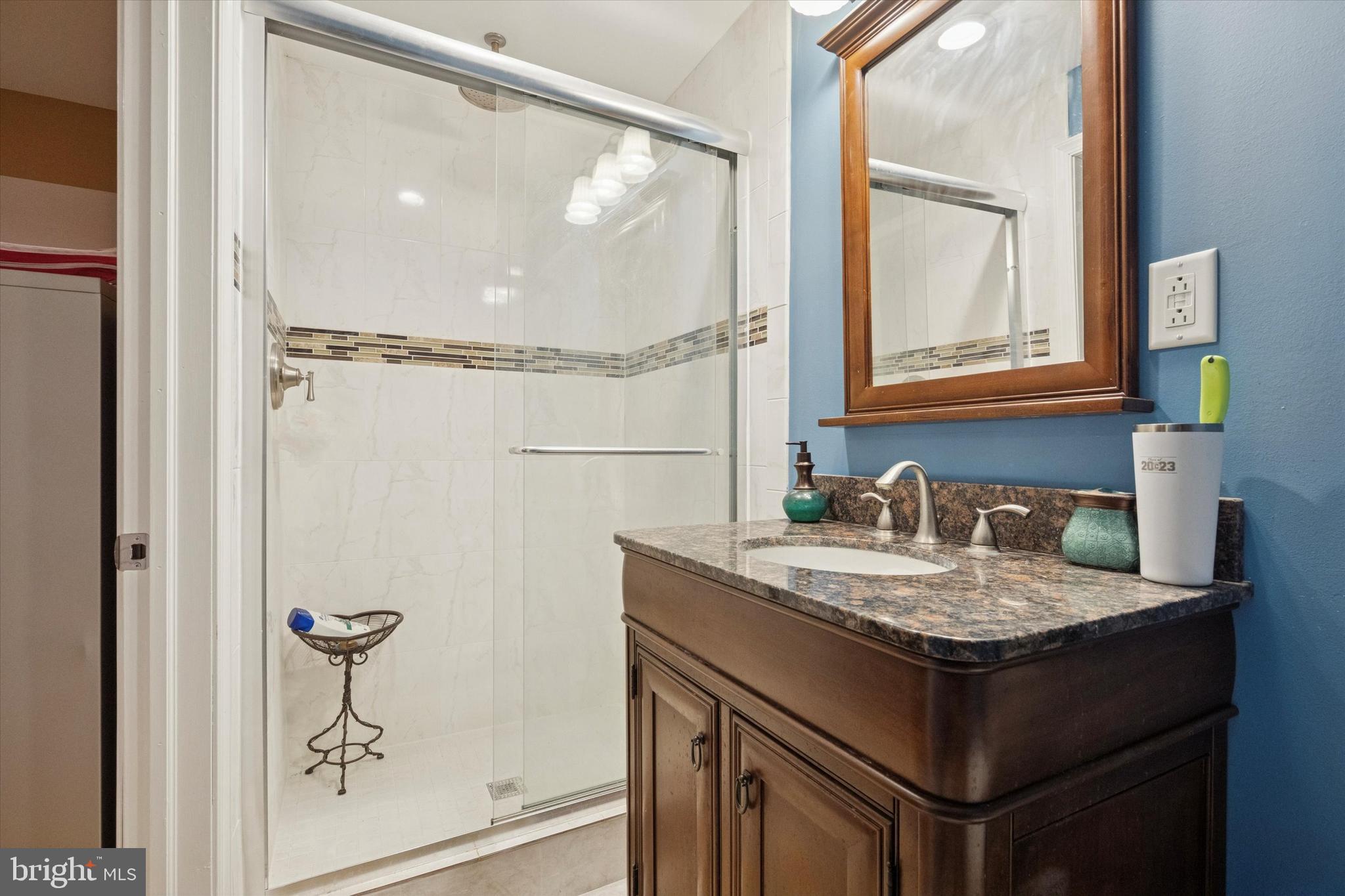 DEEPDALE - Residential