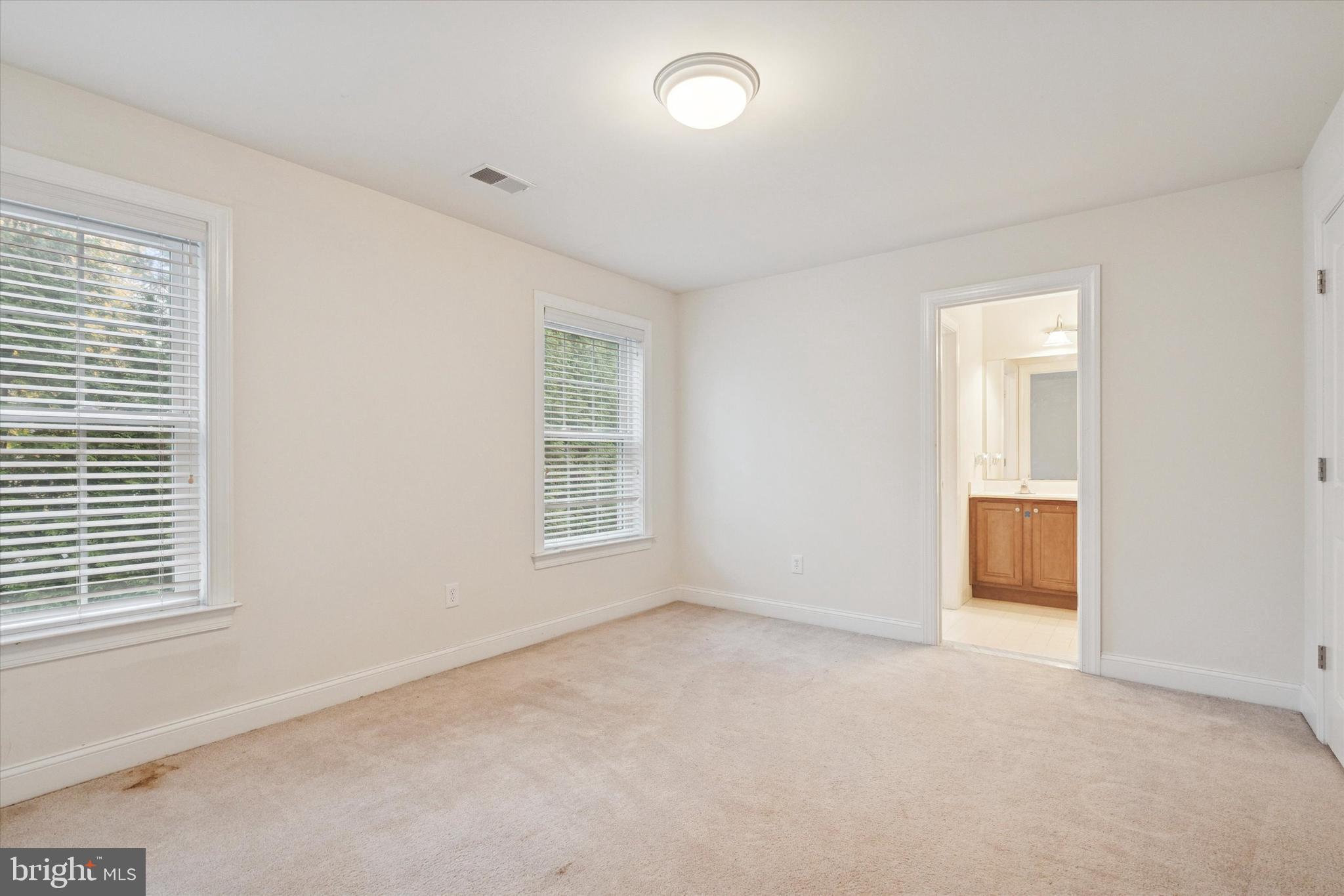 DEEPDALE - Residential