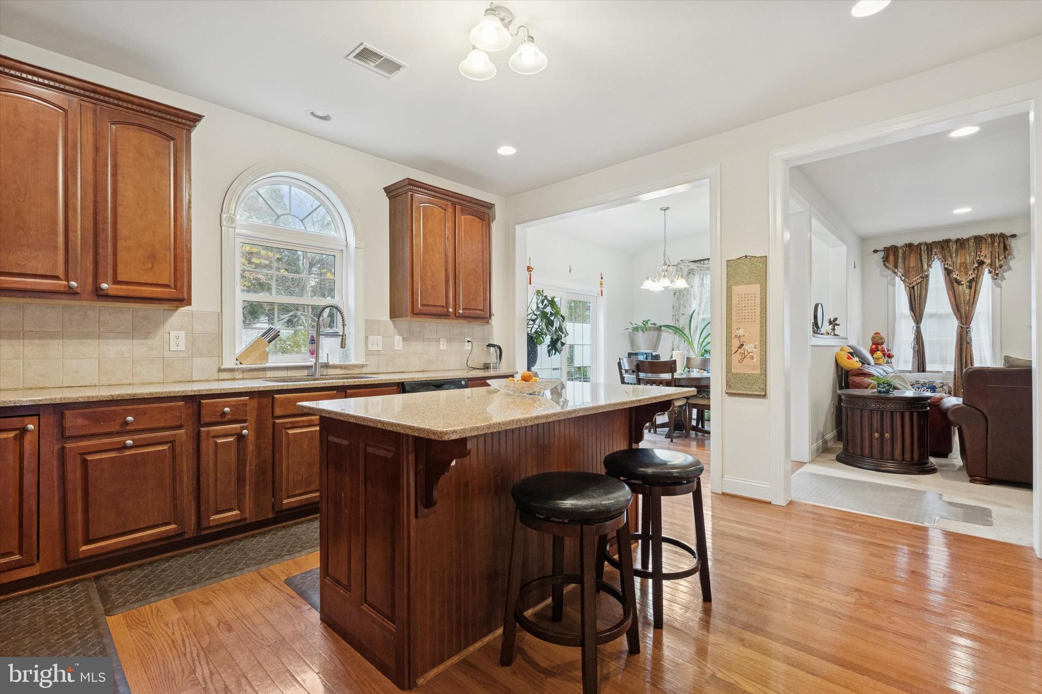 DEEPDALE - Residential