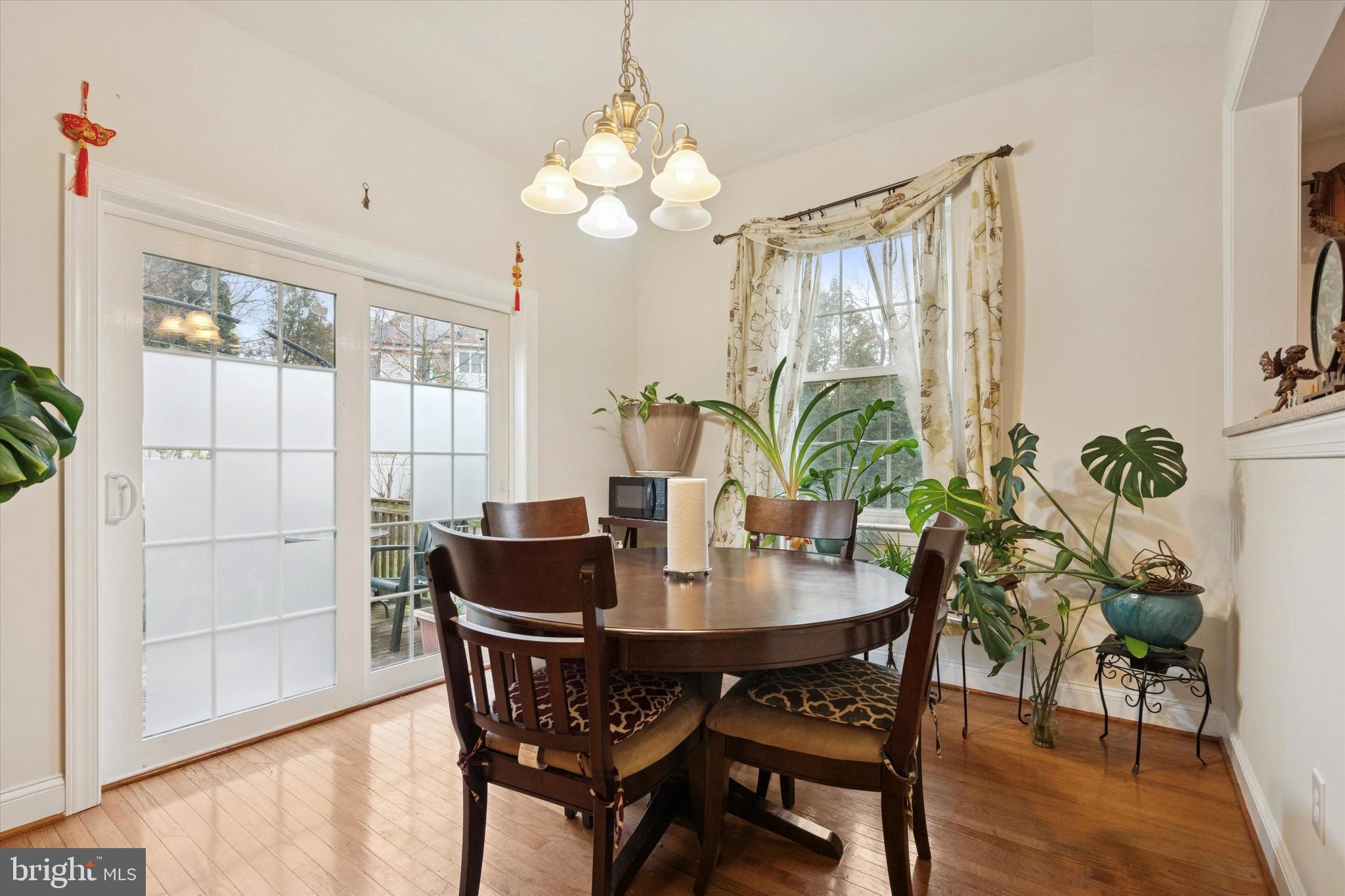 DEEPDALE - Residential