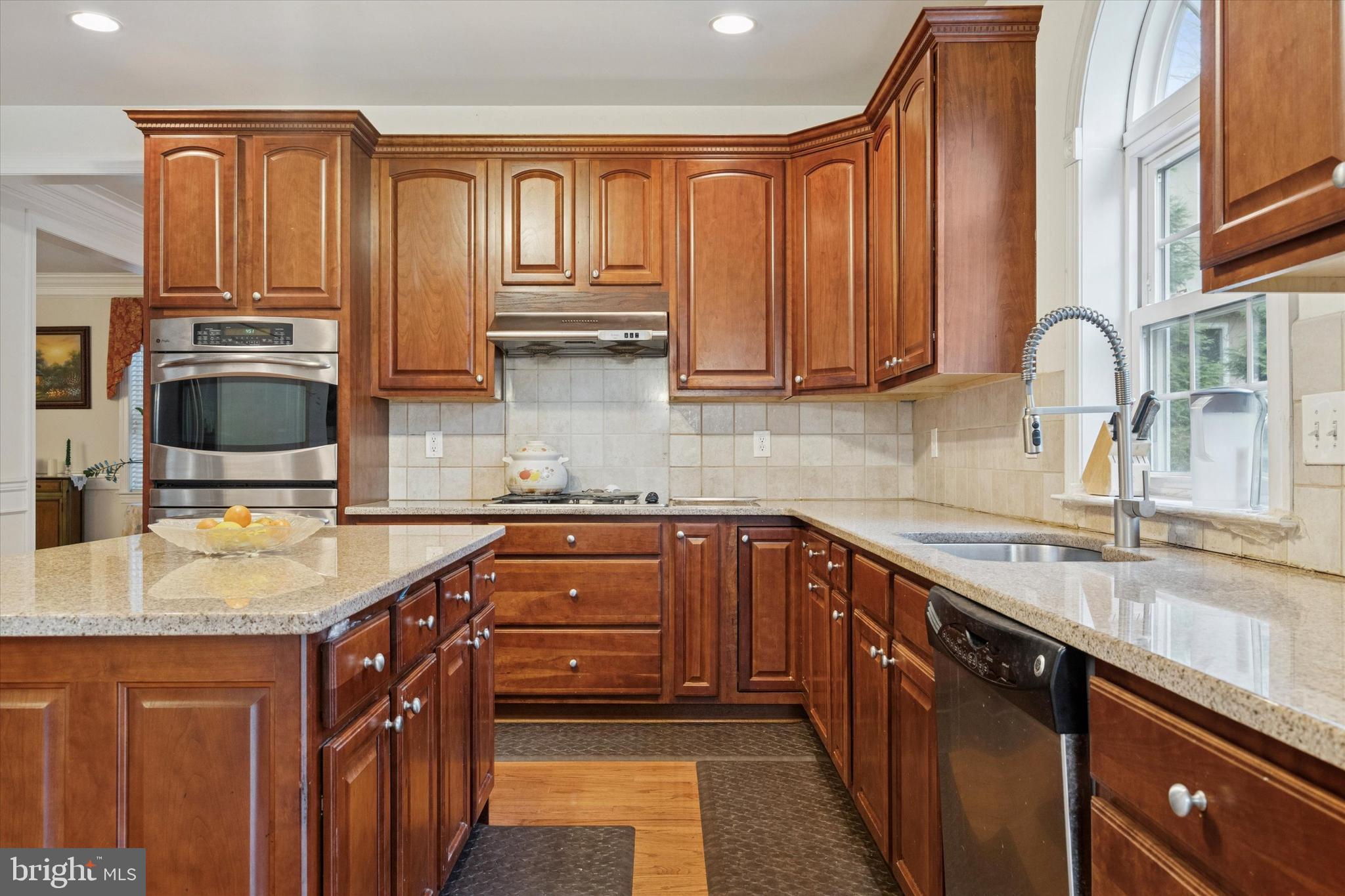 DEEPDALE - Residential