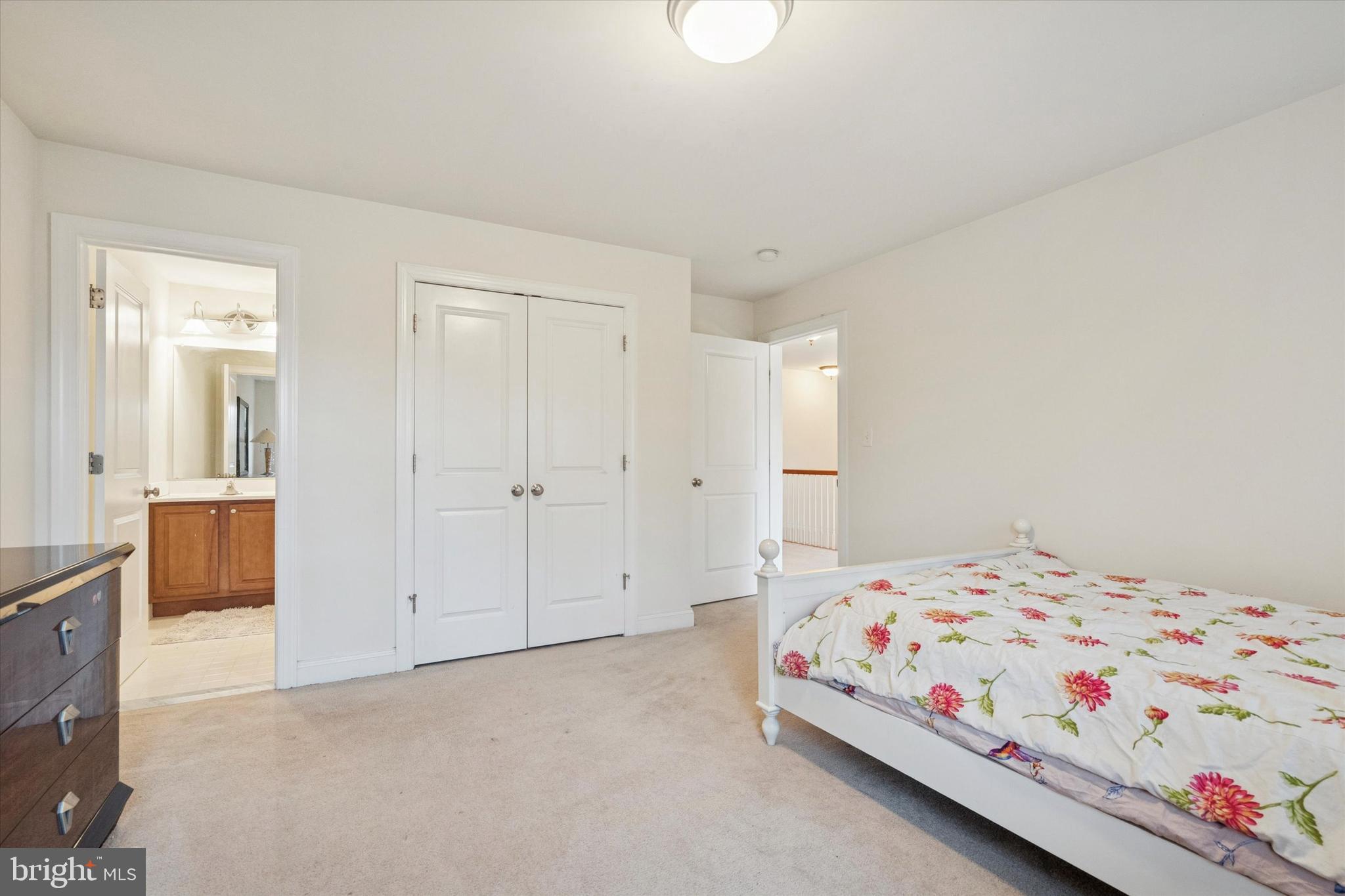 DEEPDALE - Residential