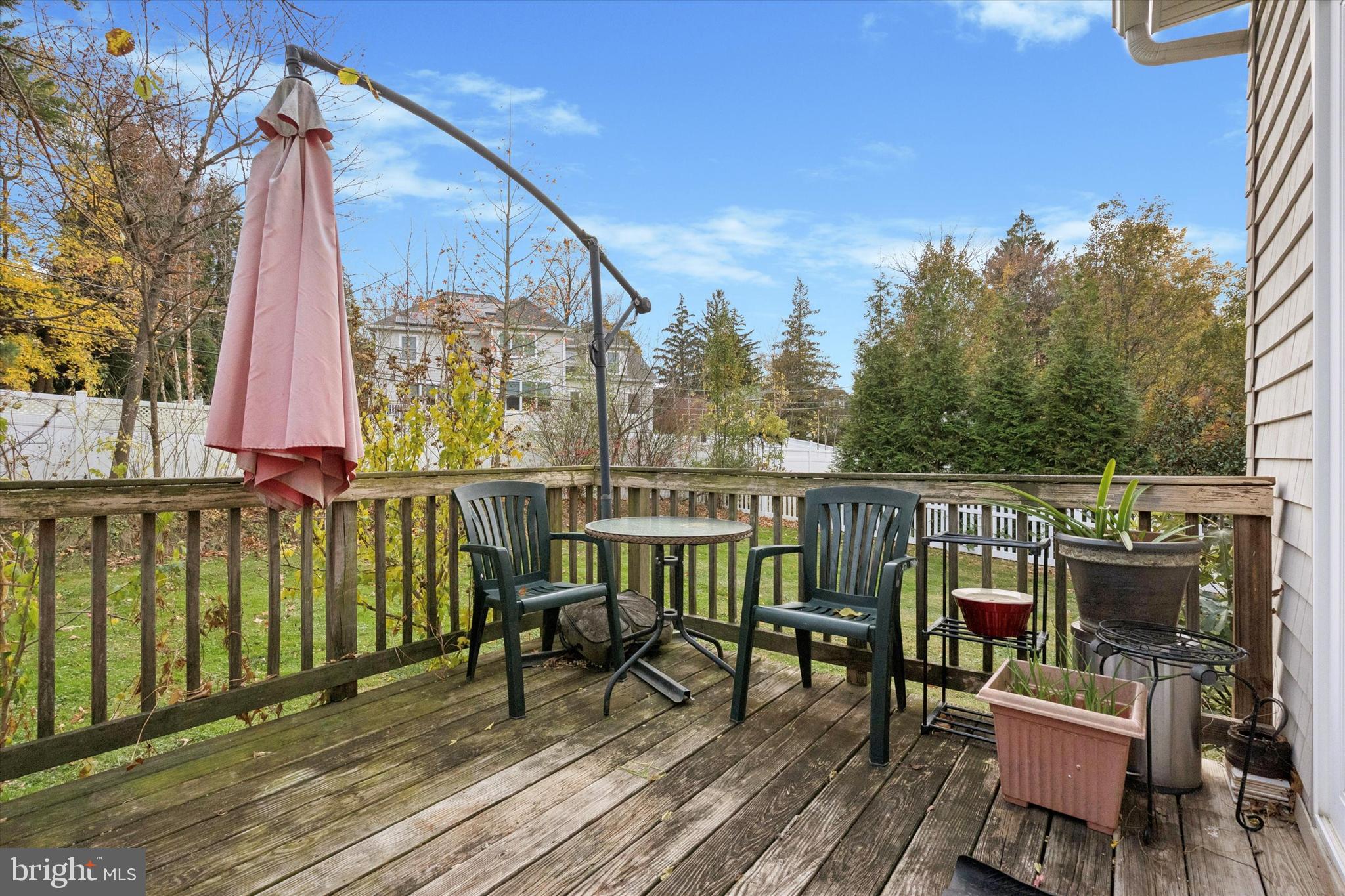 DEEPDALE - Residential