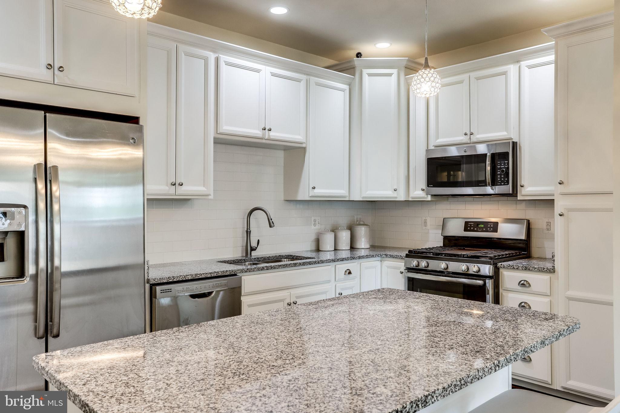 BUCKINGHAM AT LOUDOUN VALLEY - Residential