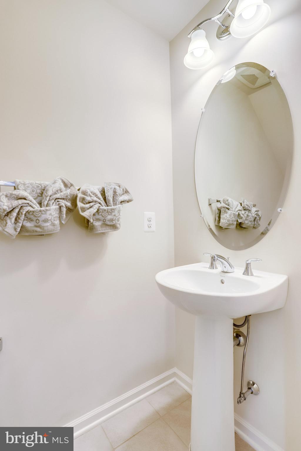 BUCKINGHAM AT LOUDOUN VALLEY - Residential