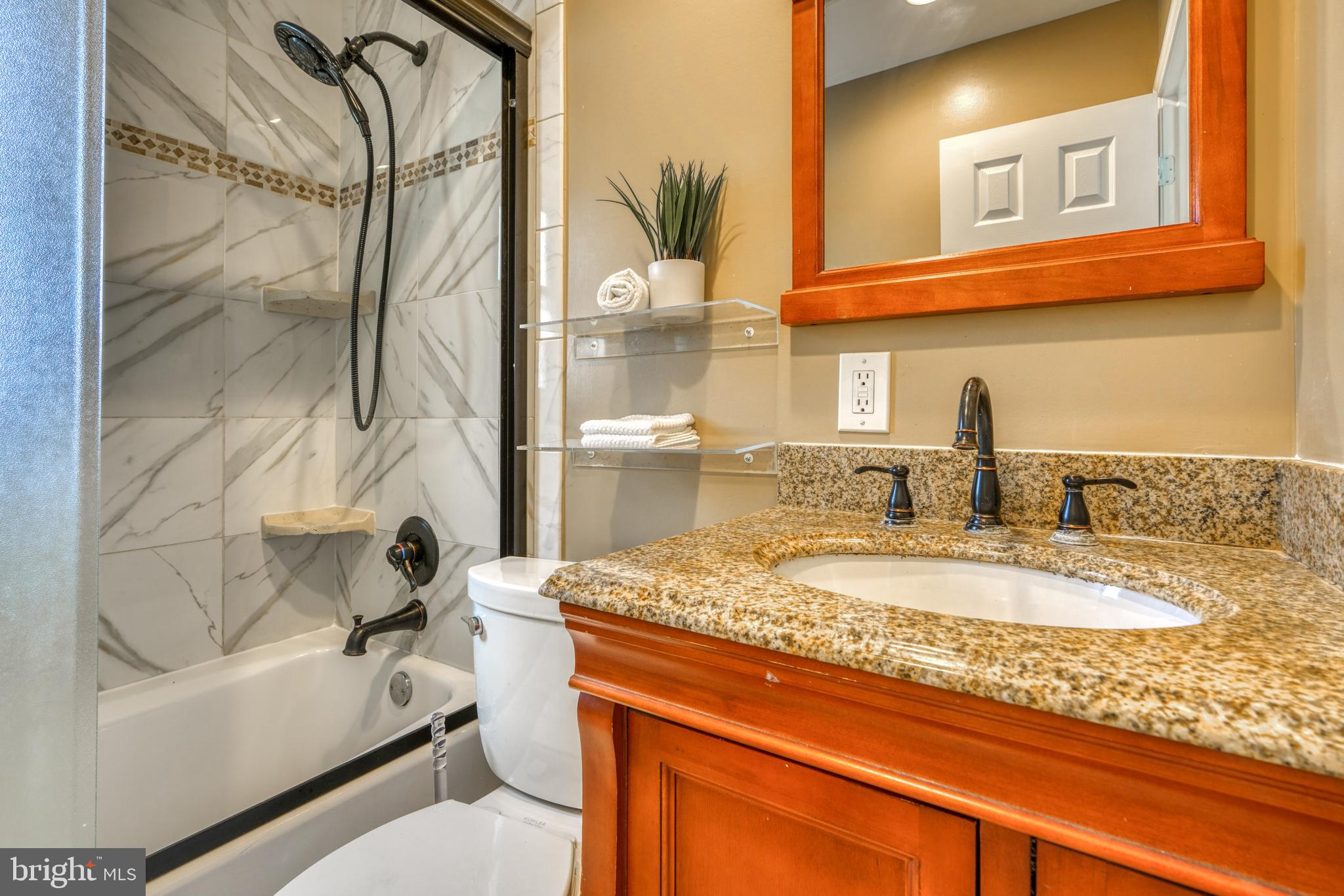 WHEATON WOODS - Residential