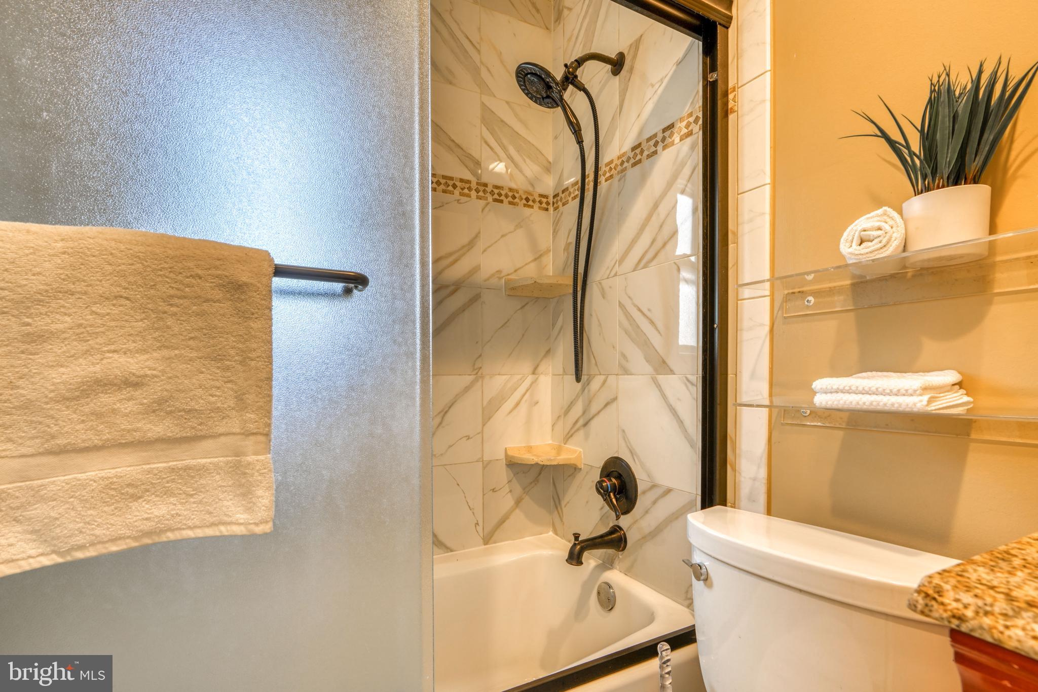 WHEATON WOODS - Residential