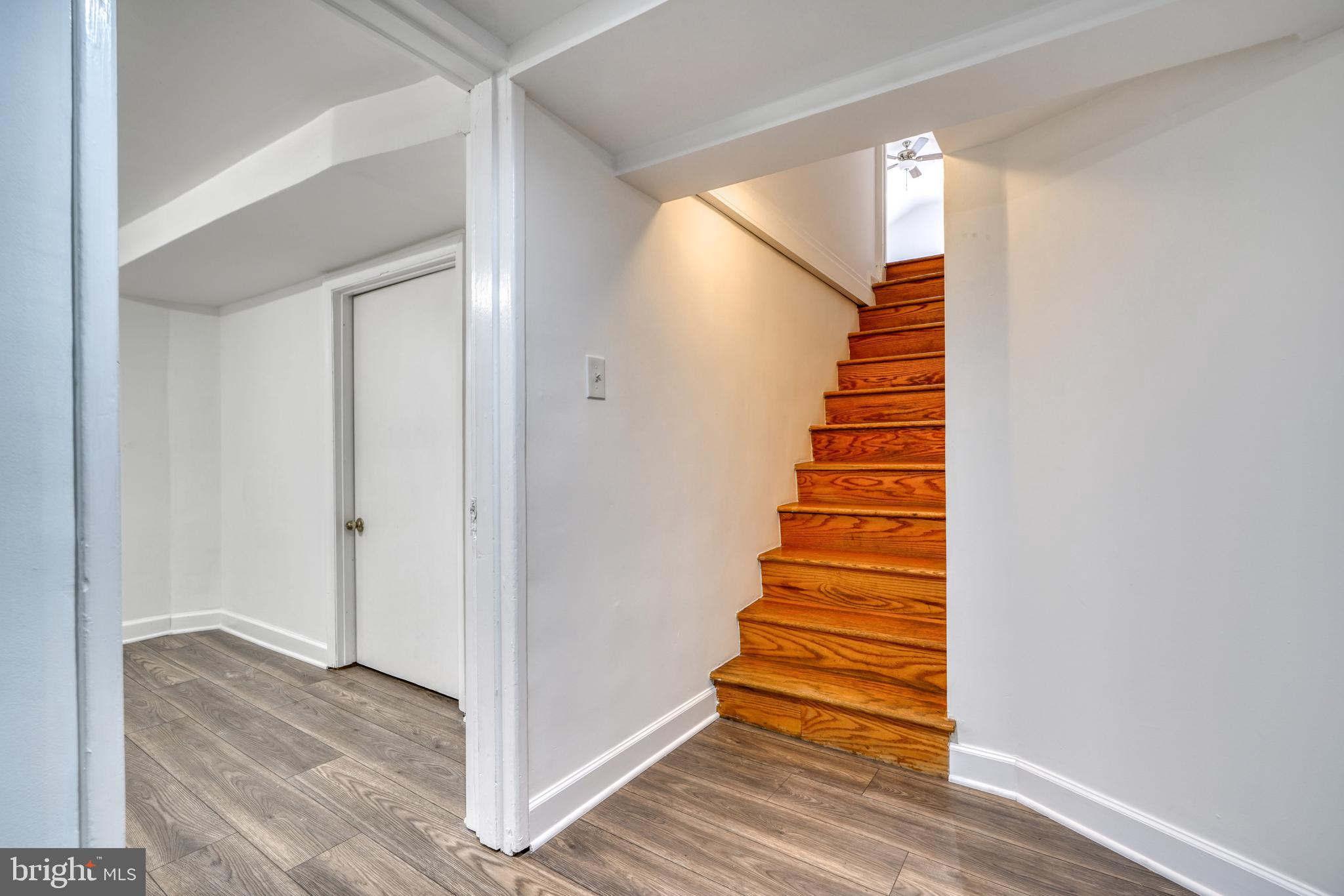 WHEATON WOODS - Residential