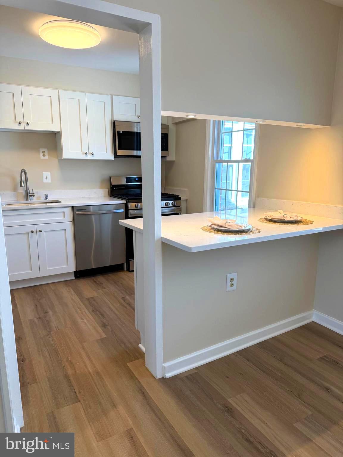 BELLE VIEW CONDOMINIUMS - Residential