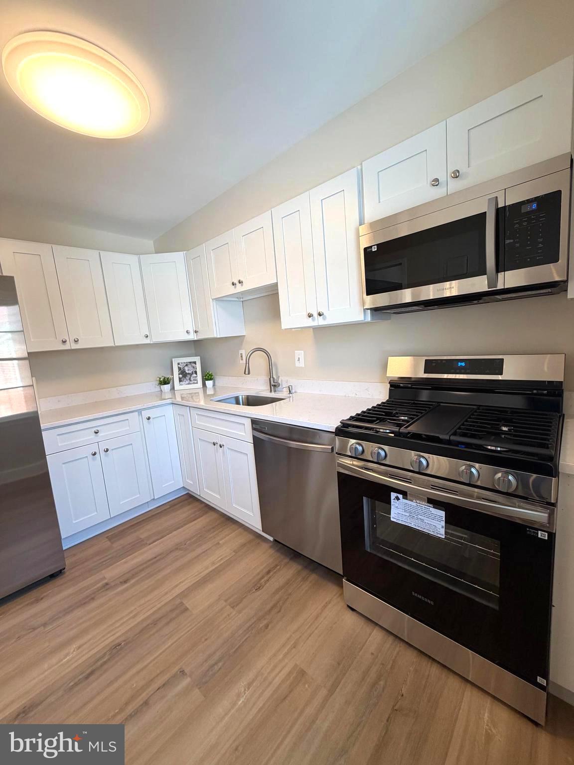 BELLE VIEW CONDOMINIUMS - Residential