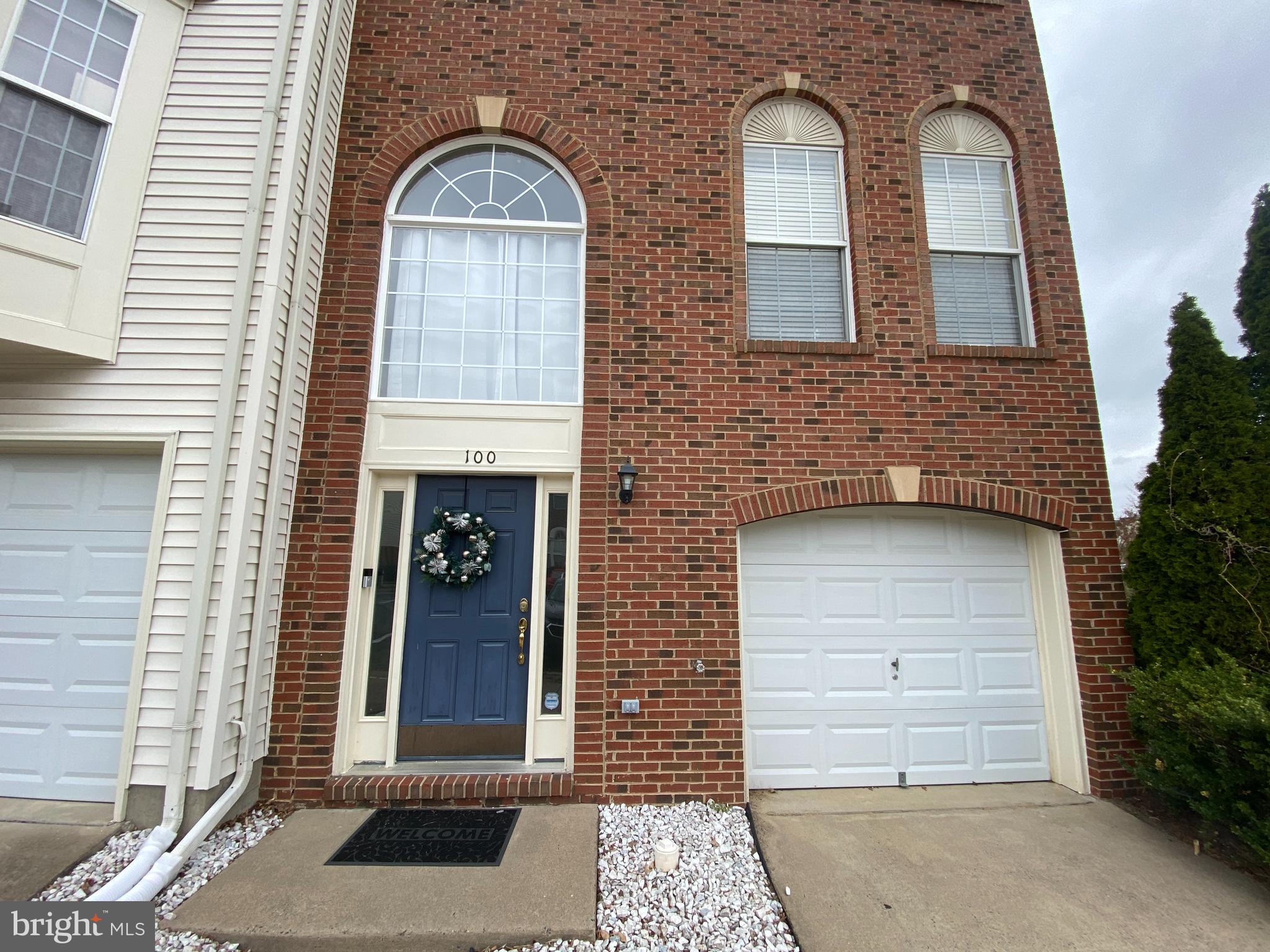 DOGWOODS - Residential Lease