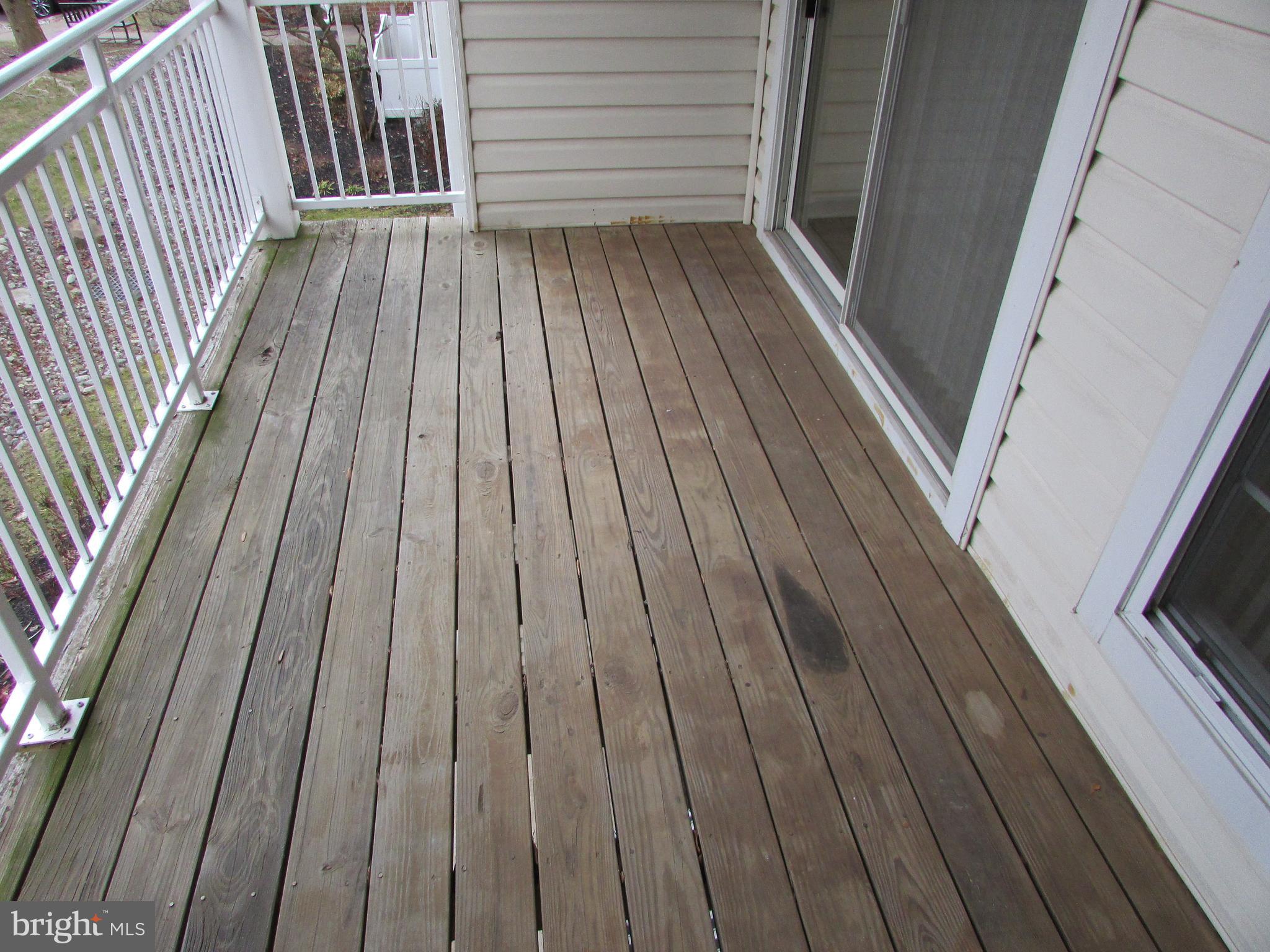 SILVERBROOK WOOD - Residential Lease