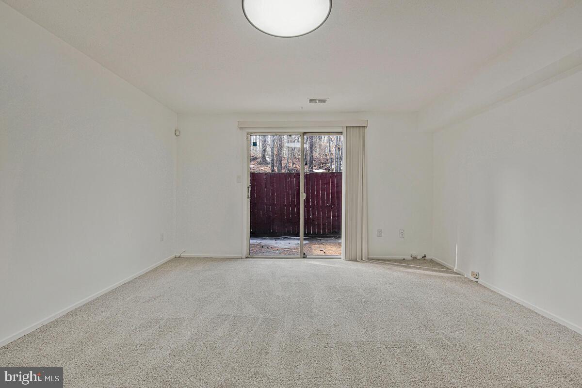 WINDMILL SQUARE - Residential