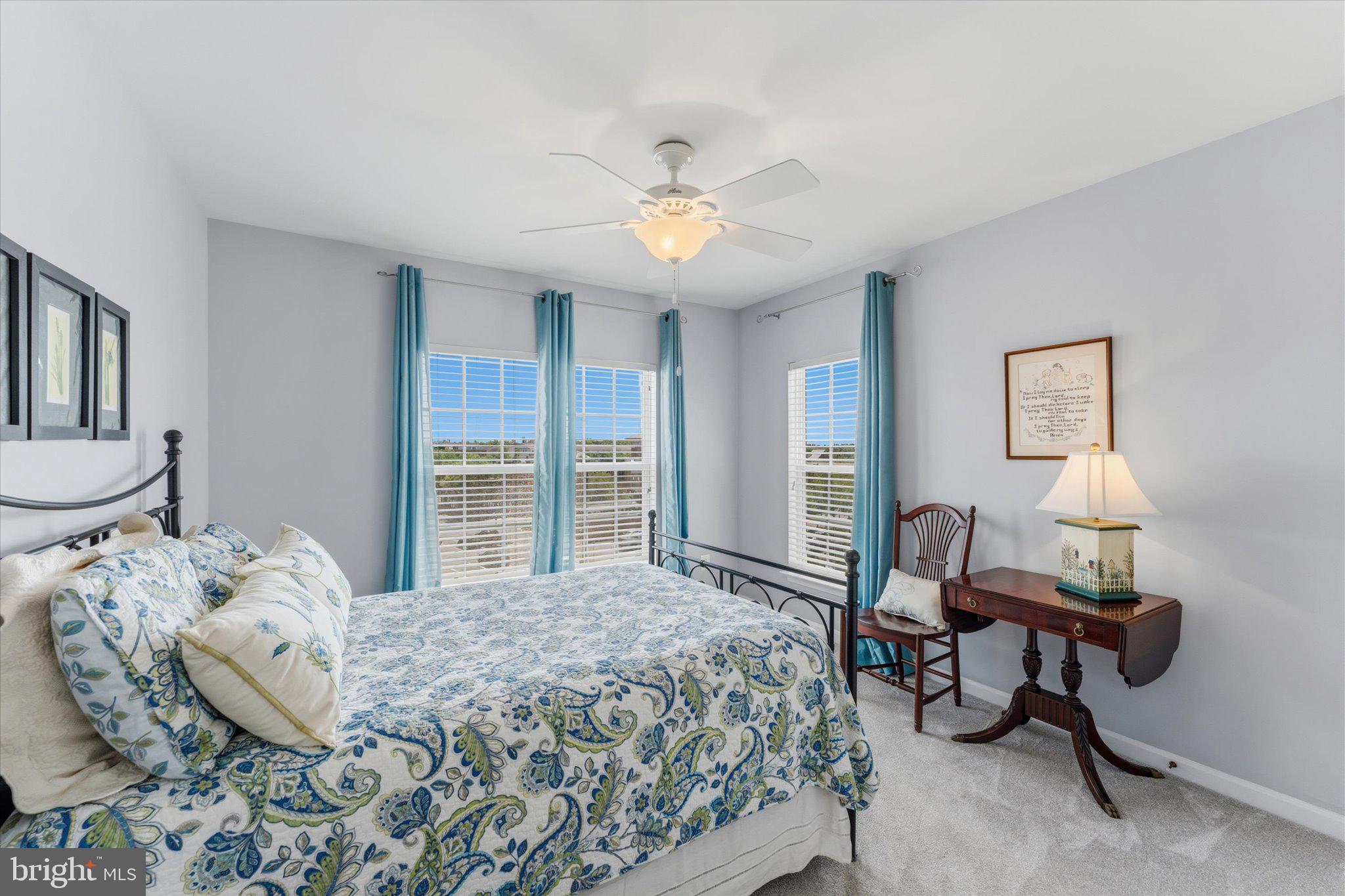 RESIDENCES AT LANSDOWNE - Residential