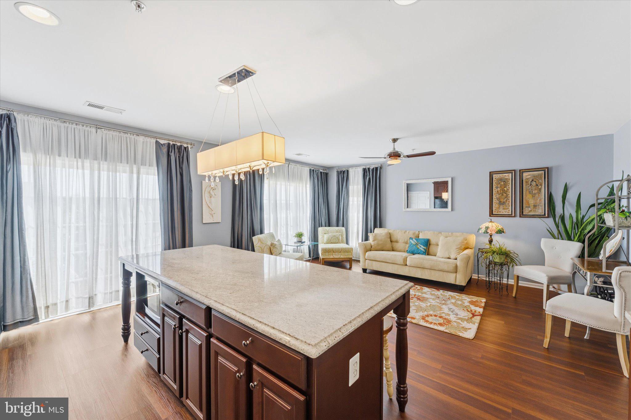 RESIDENCES AT LANSDOWNE - Residential