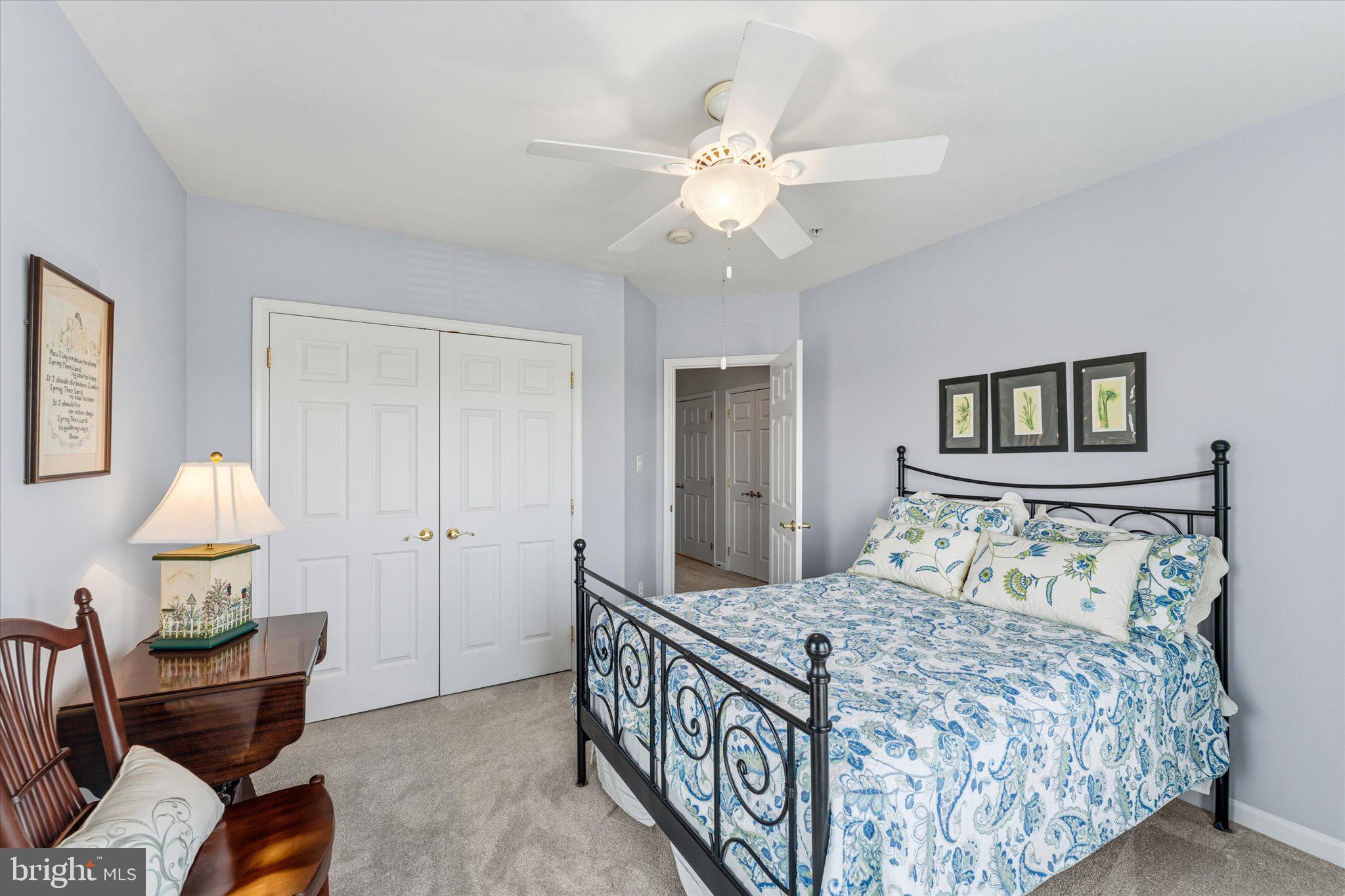RESIDENCES AT LANSDOWNE - Residential
