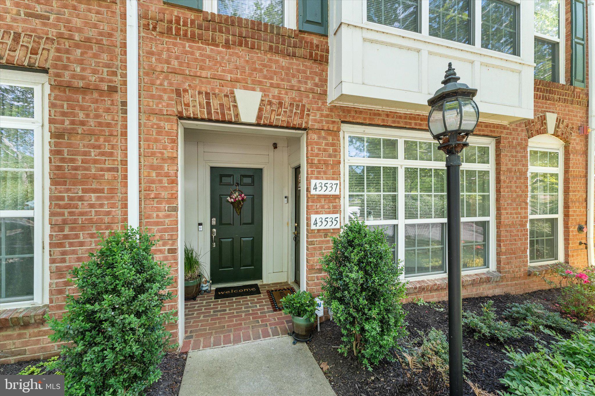 RESIDENCES AT LANSDOWNE - Residential