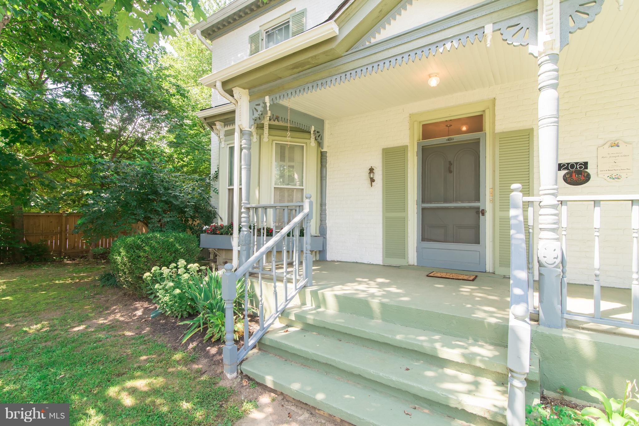 GERRARDSTOWN - Residential