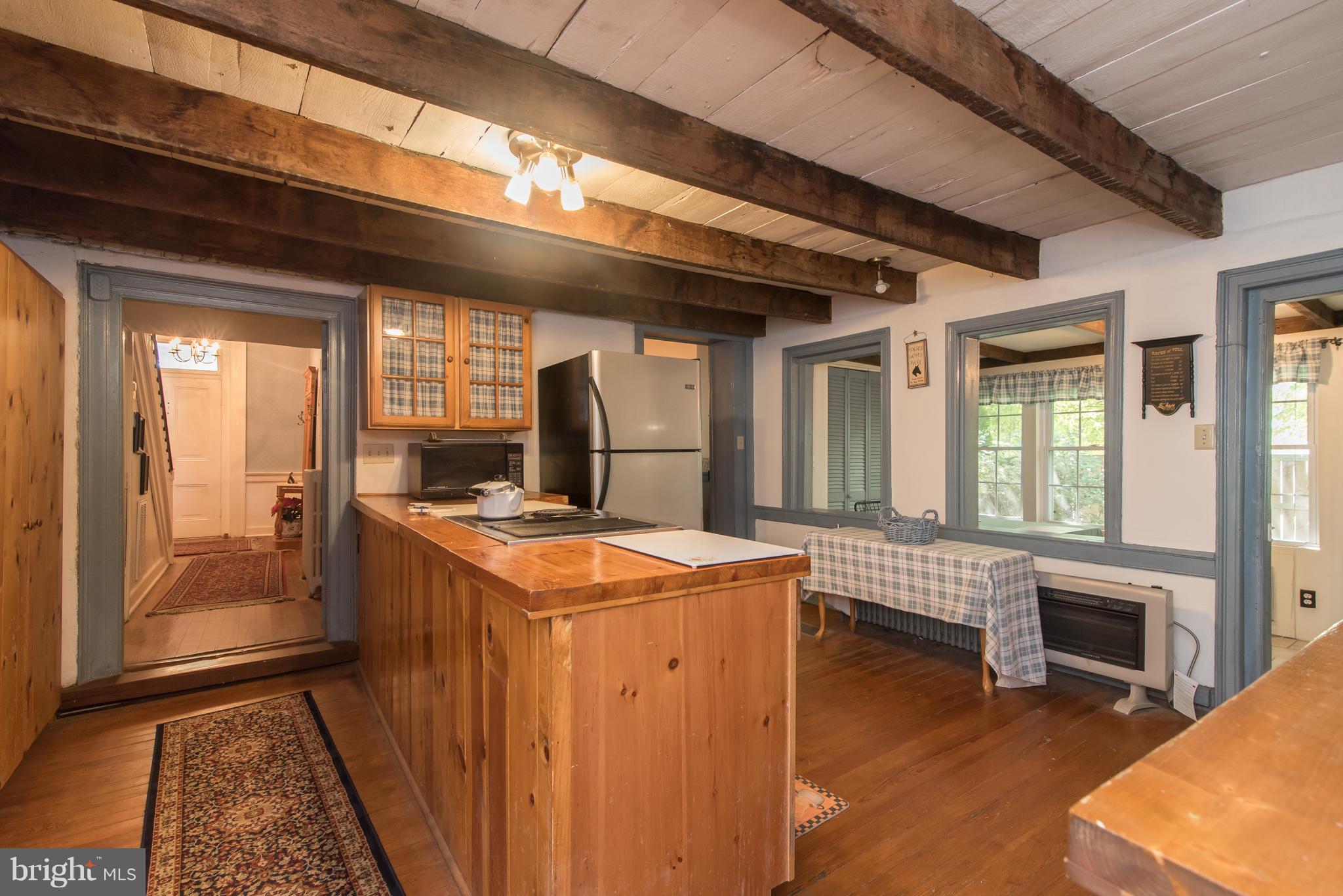 GERRARDSTOWN - Residential