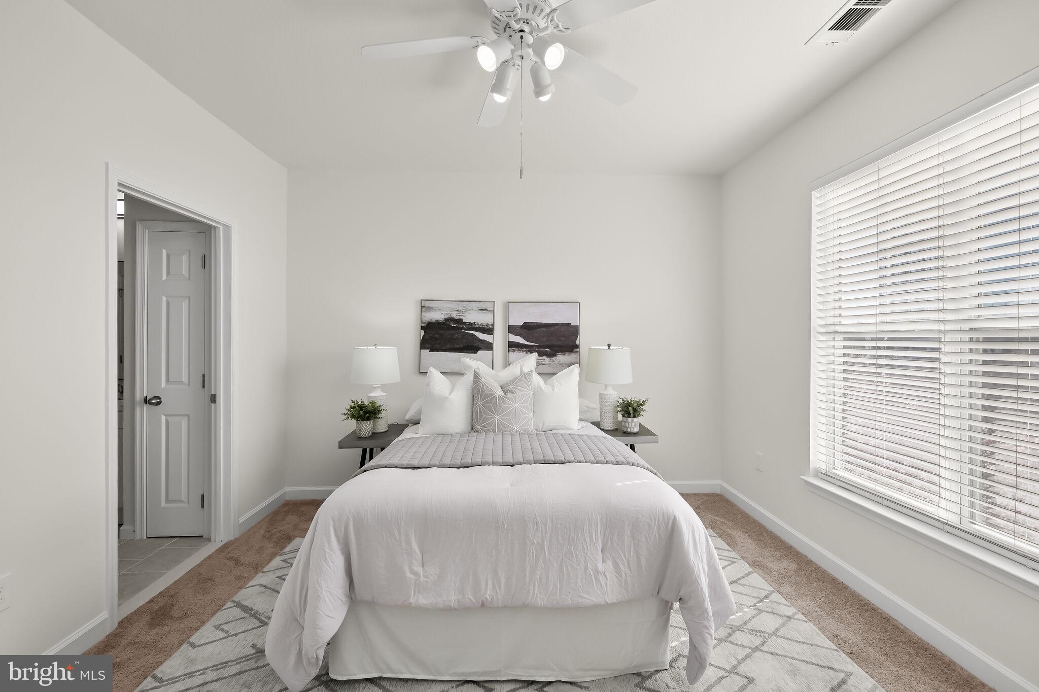 FITZ AT ROCKVILLE TOWN C - Residential