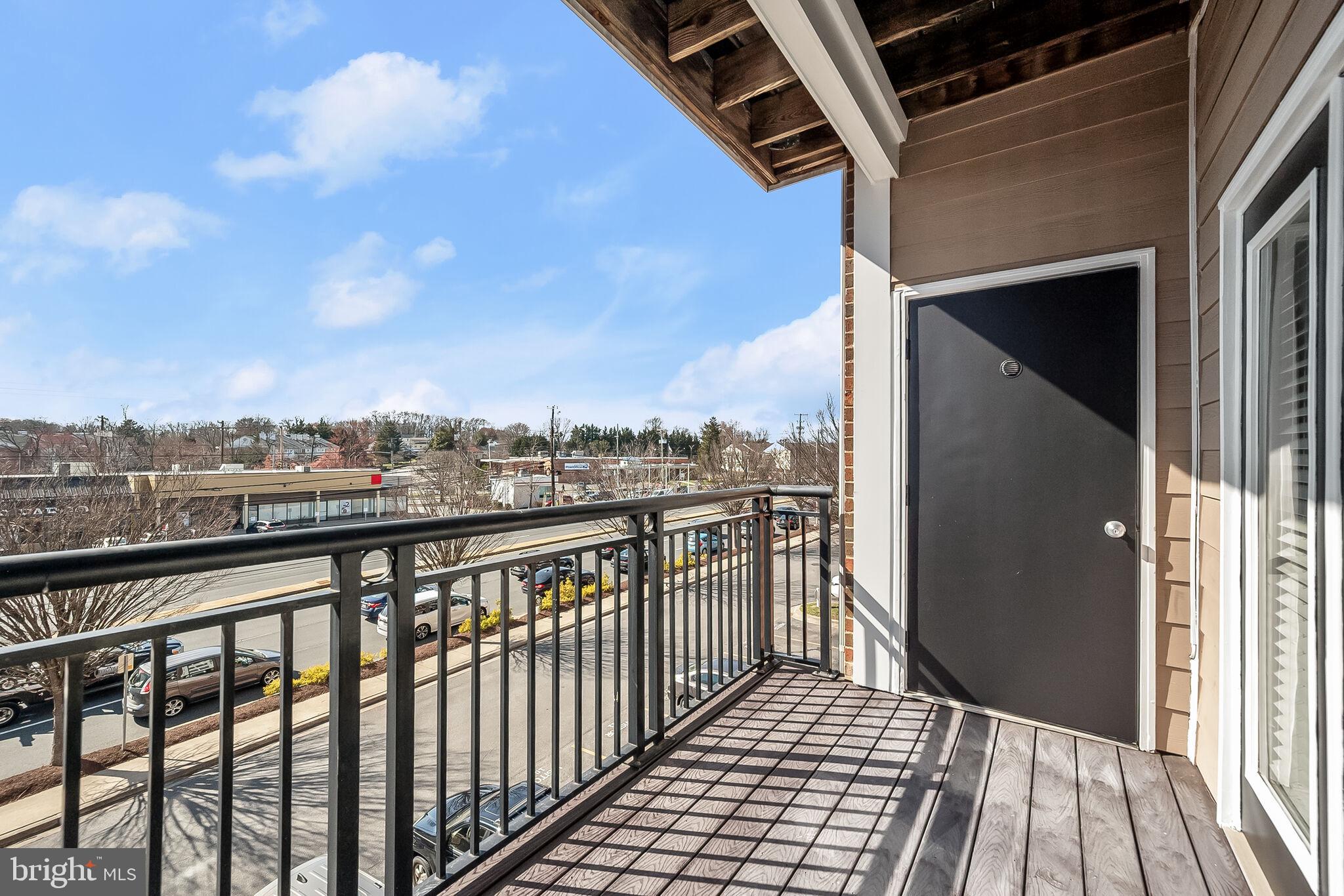 FITZ AT ROCKVILLE TOWN C - Residential