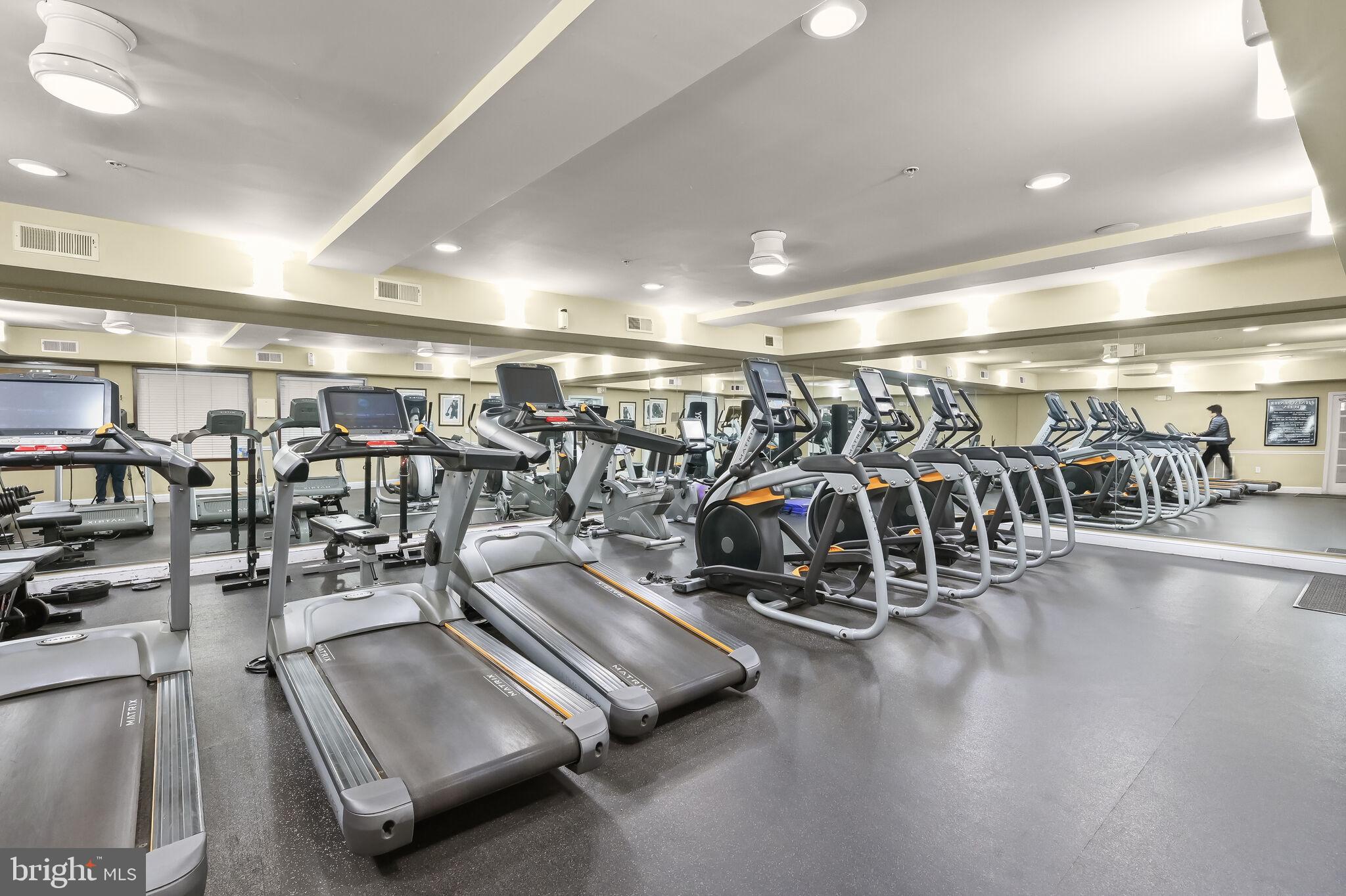 FITZ AT ROCKVILLE TOWN C - Residential