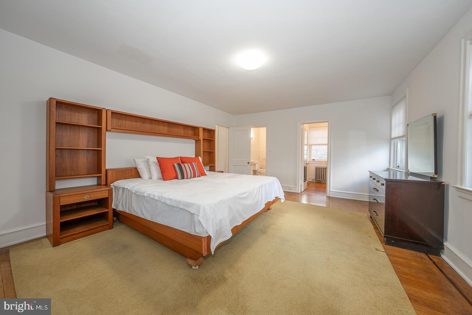 ELKINS PARK - Residential