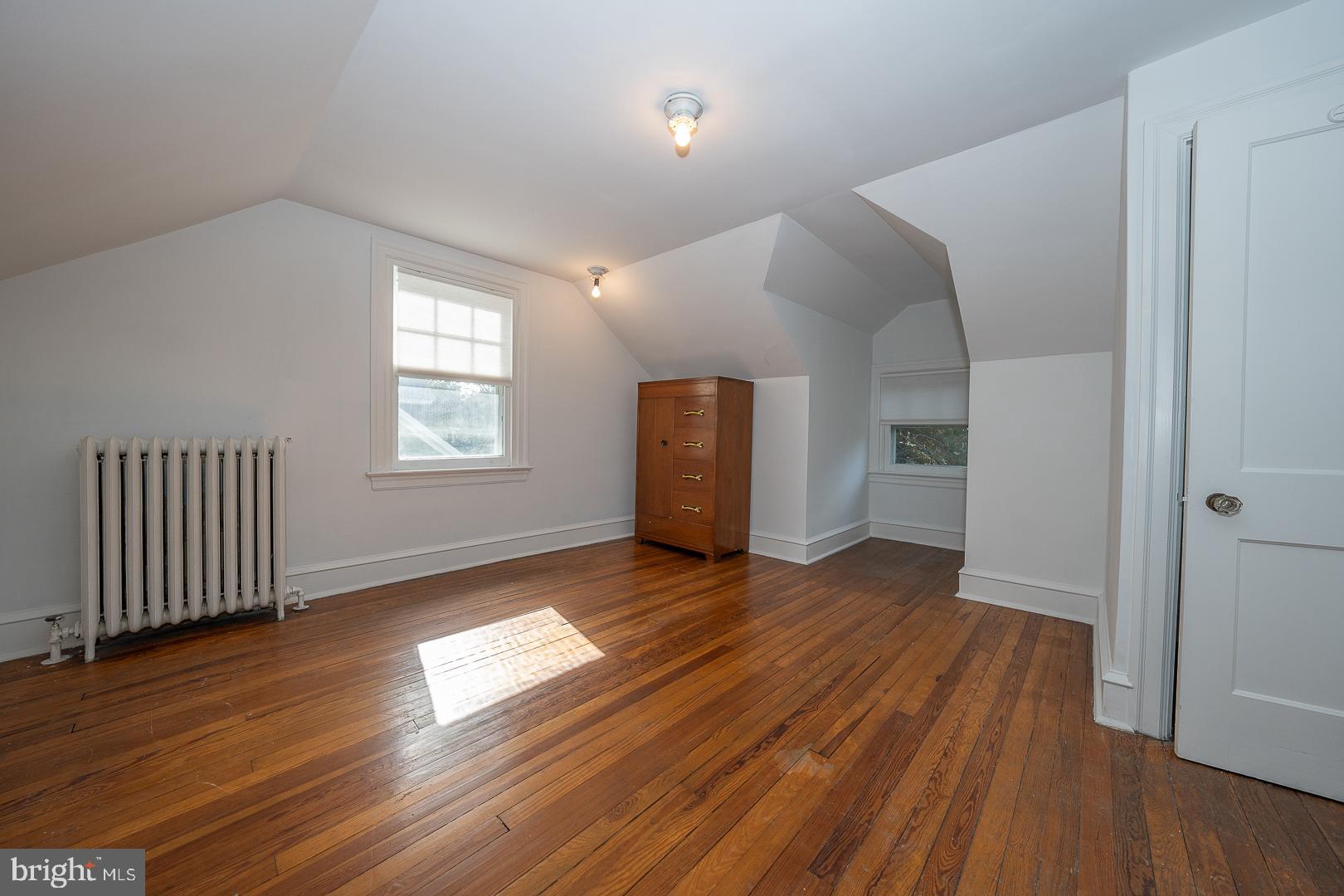 ELKINS PARK - Residential