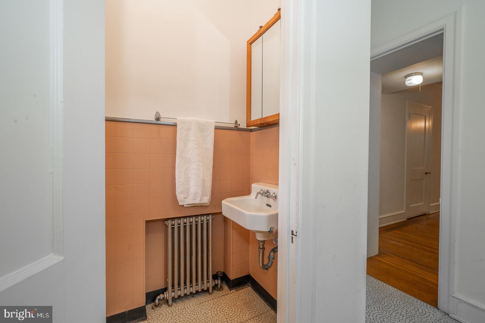 ELKINS PARK - Residential