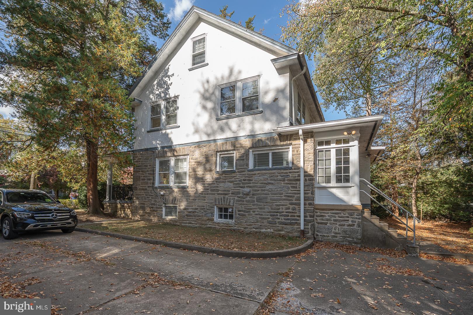 ELKINS PARK - Residential