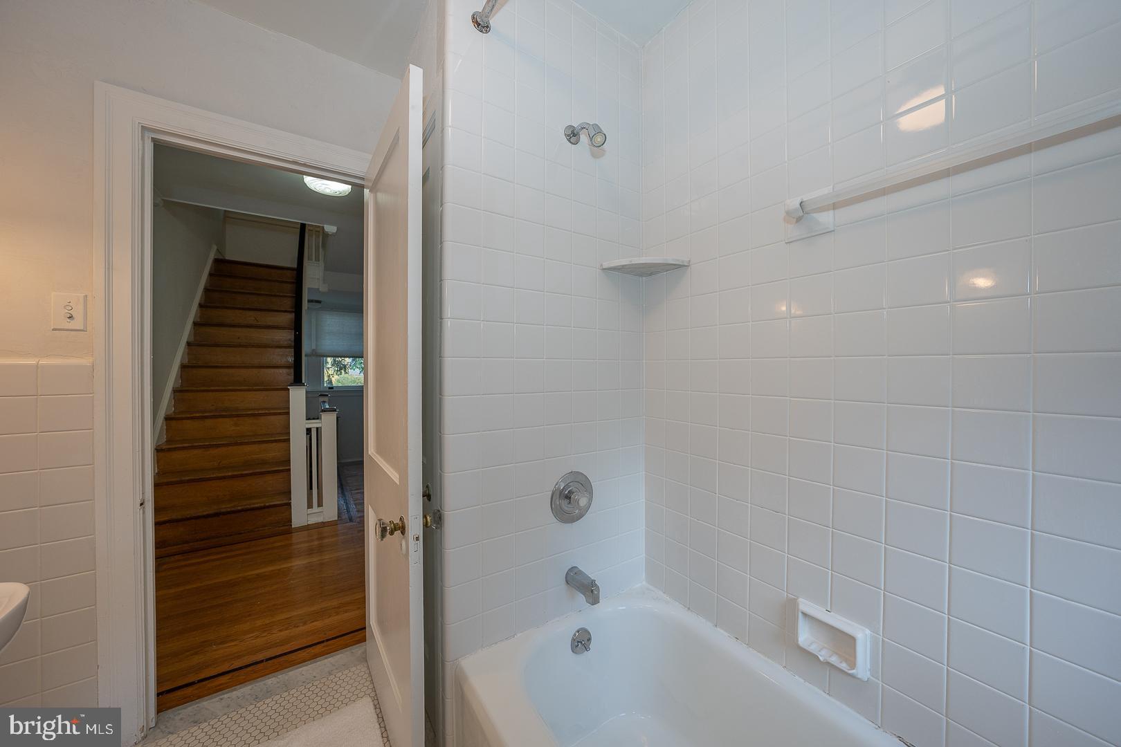 ELKINS PARK - Residential