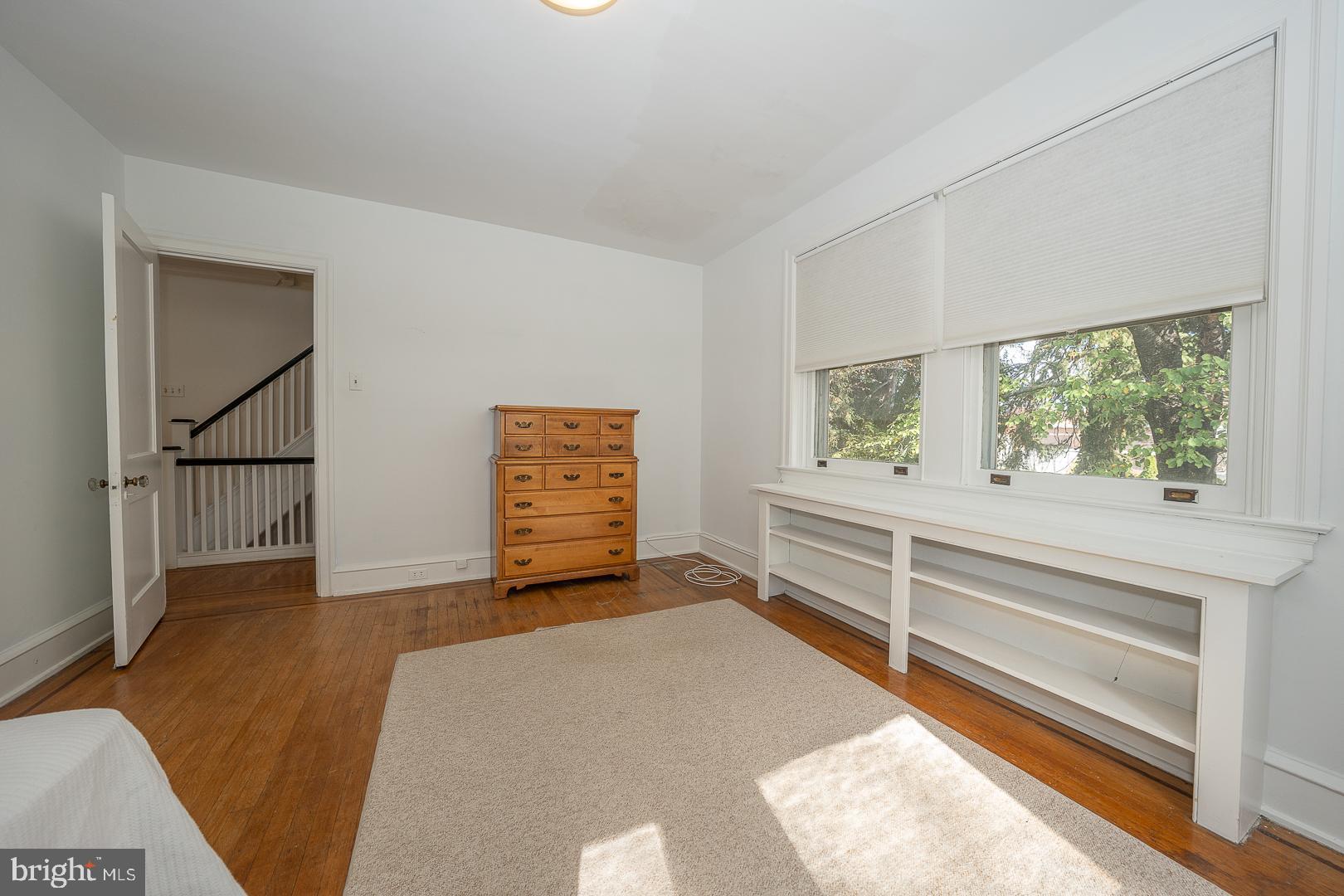 ELKINS PARK - Residential