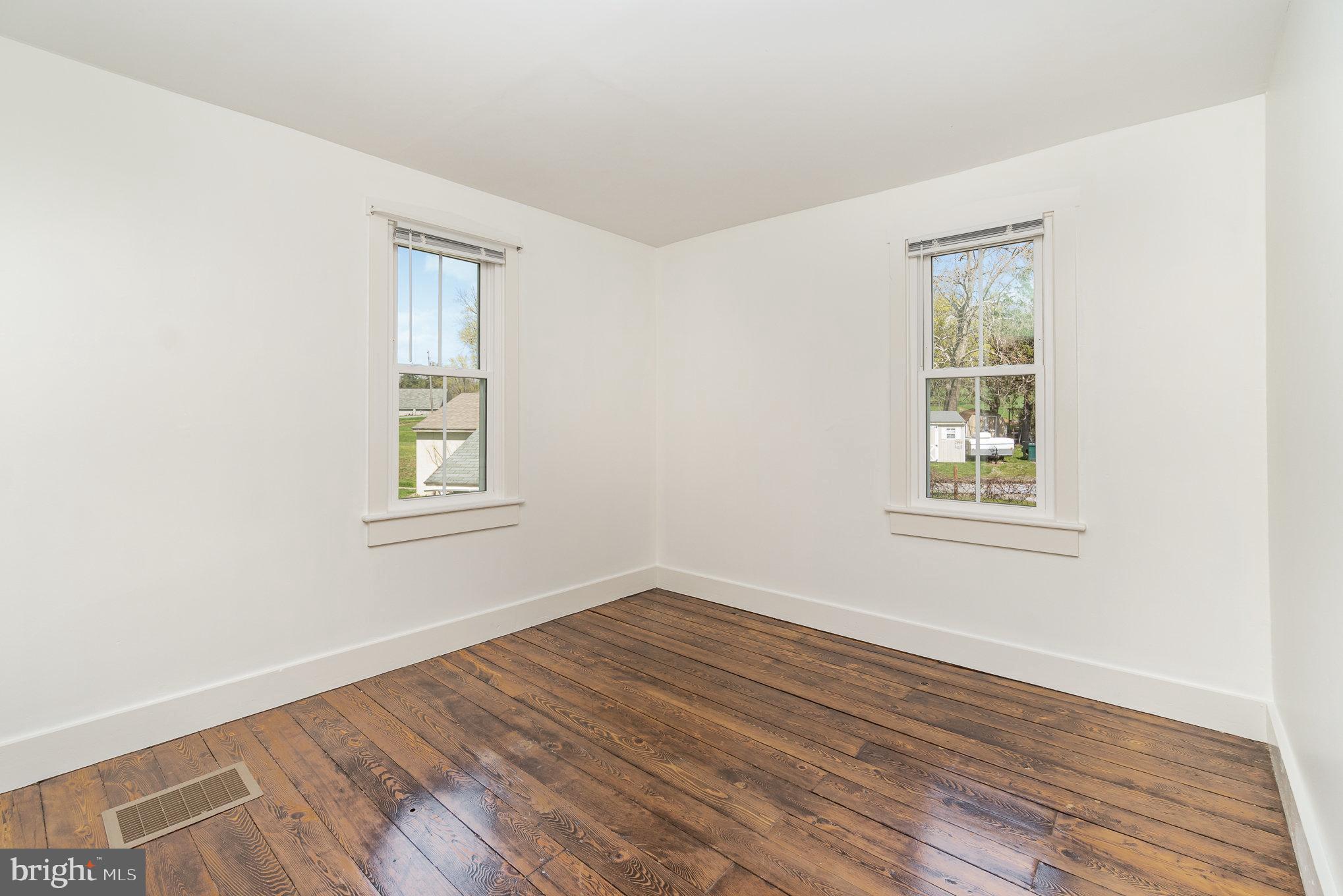 MANHEIM - Residential