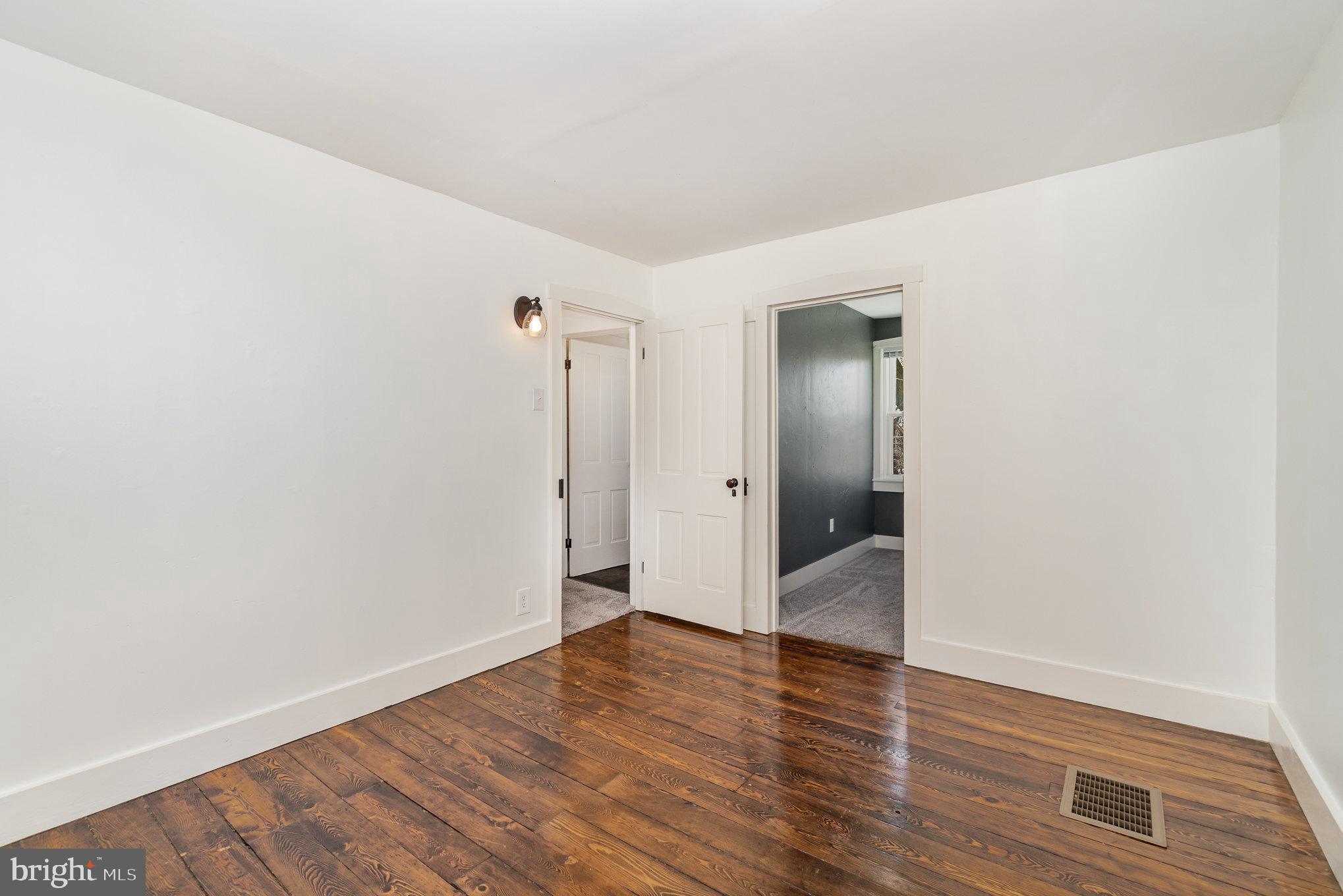 MANHEIM - Residential