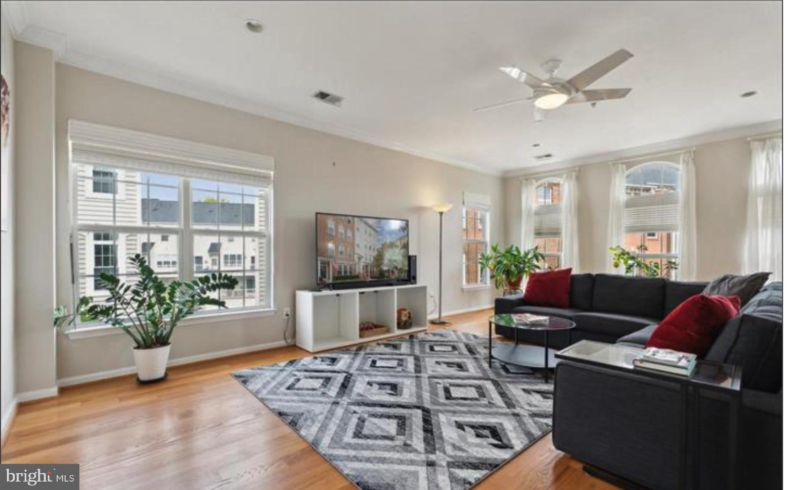 327 CROSS GREEN STREET B 327B