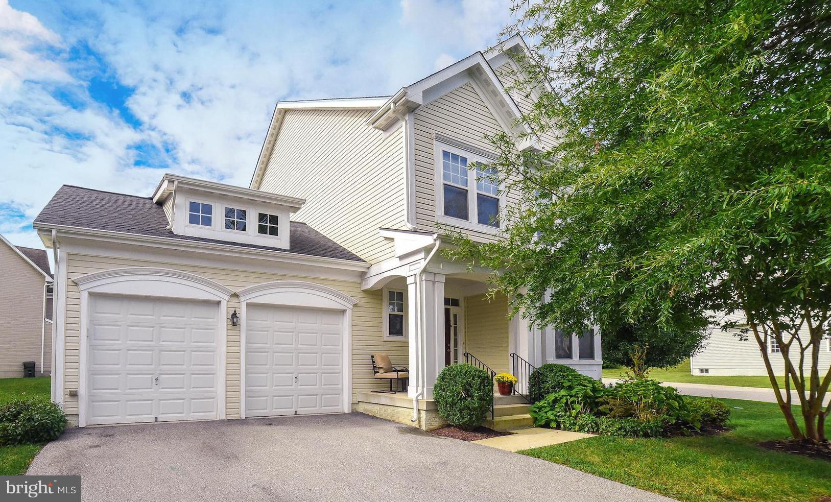 DAHLIA PARK OF WILDEWOOD - Residential