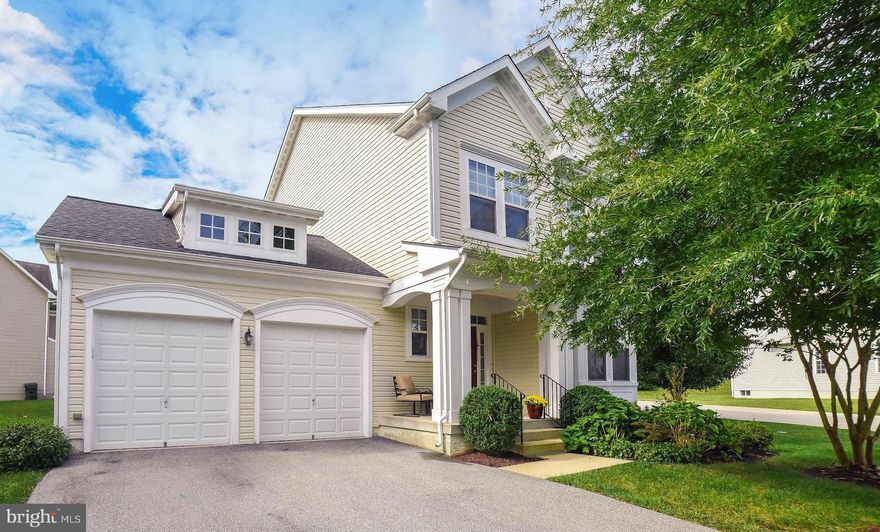 Well maintained Colonial on a corner lot located  in Dahlia Park of Wildewood. 3 bedroom, 2.5 Bath, Finished recreation room in basement. Large deck perfect for entertaining.  Close to shopping and Pax River Naval Air Station.