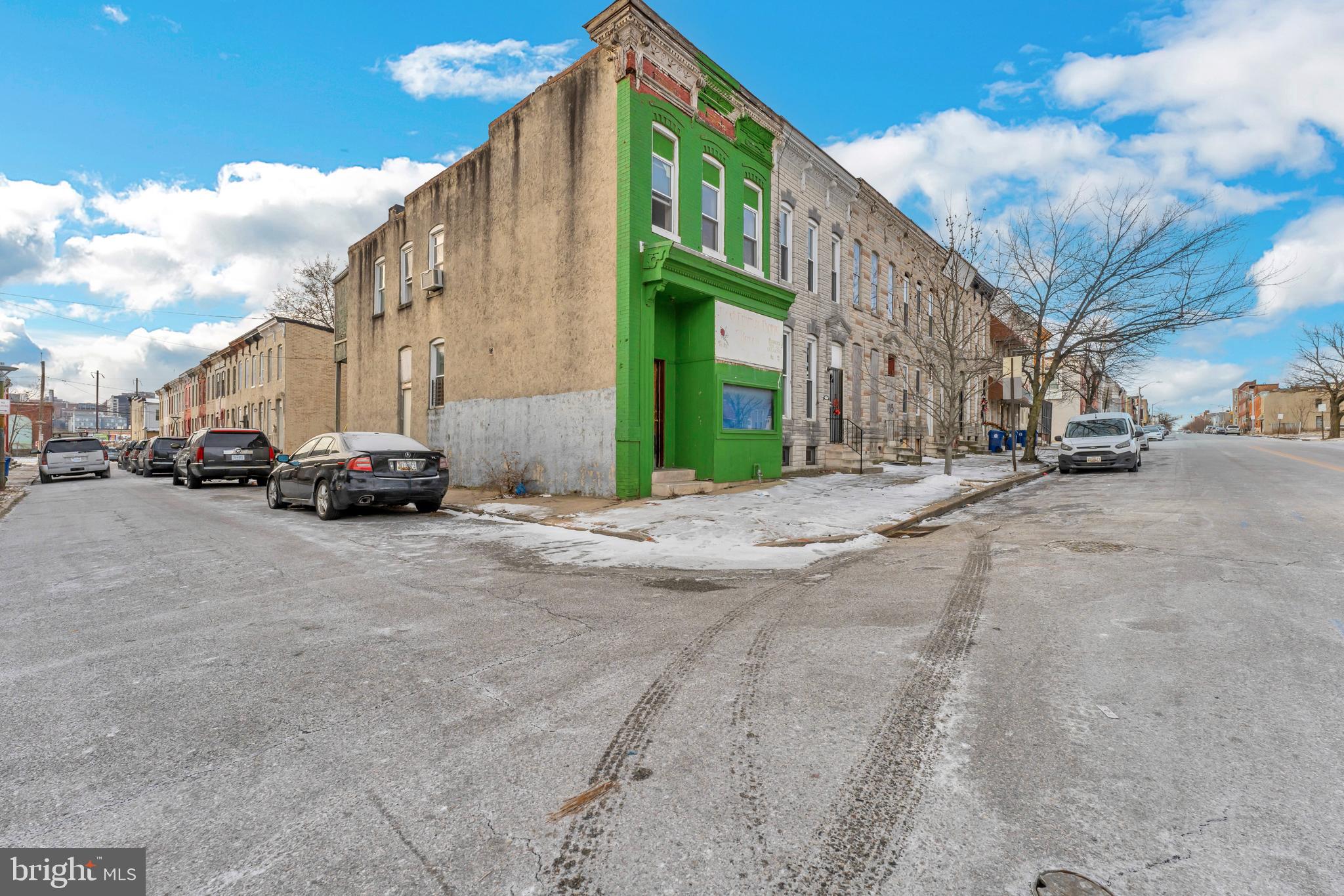 BROADWAY EAST - Residential