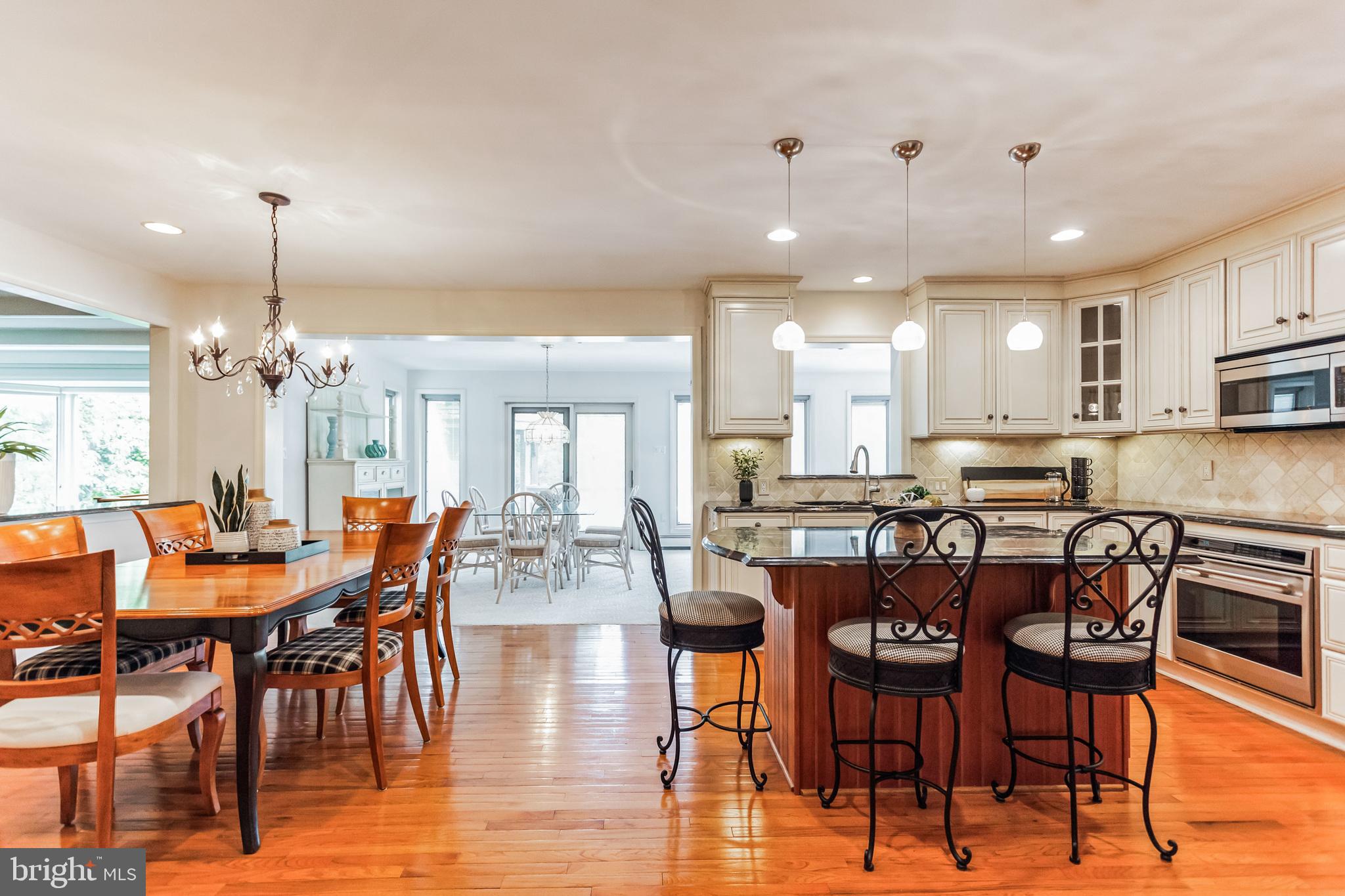 COLLEGE PARK - Residential