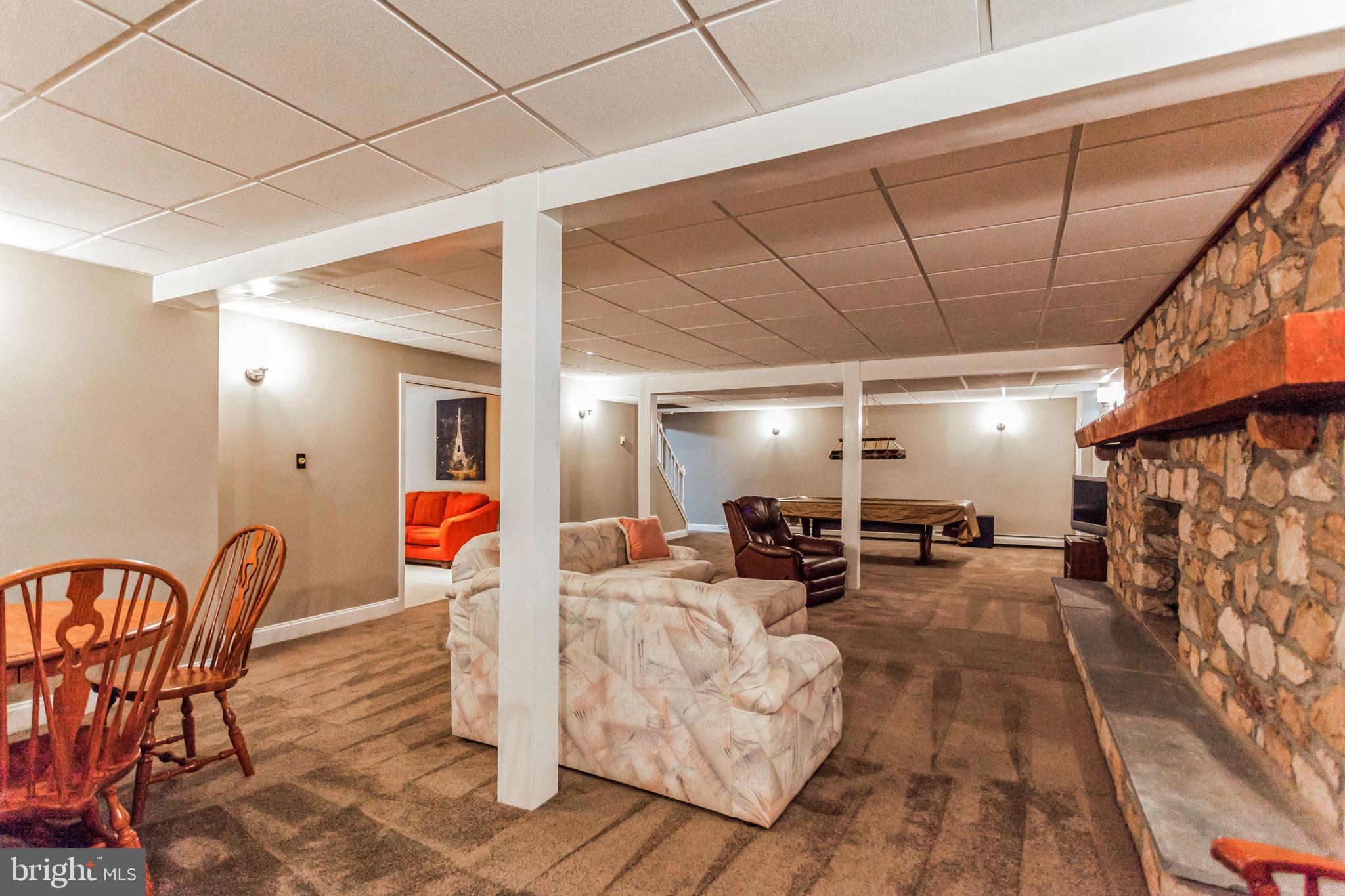 COLLEGE PARK - Residential