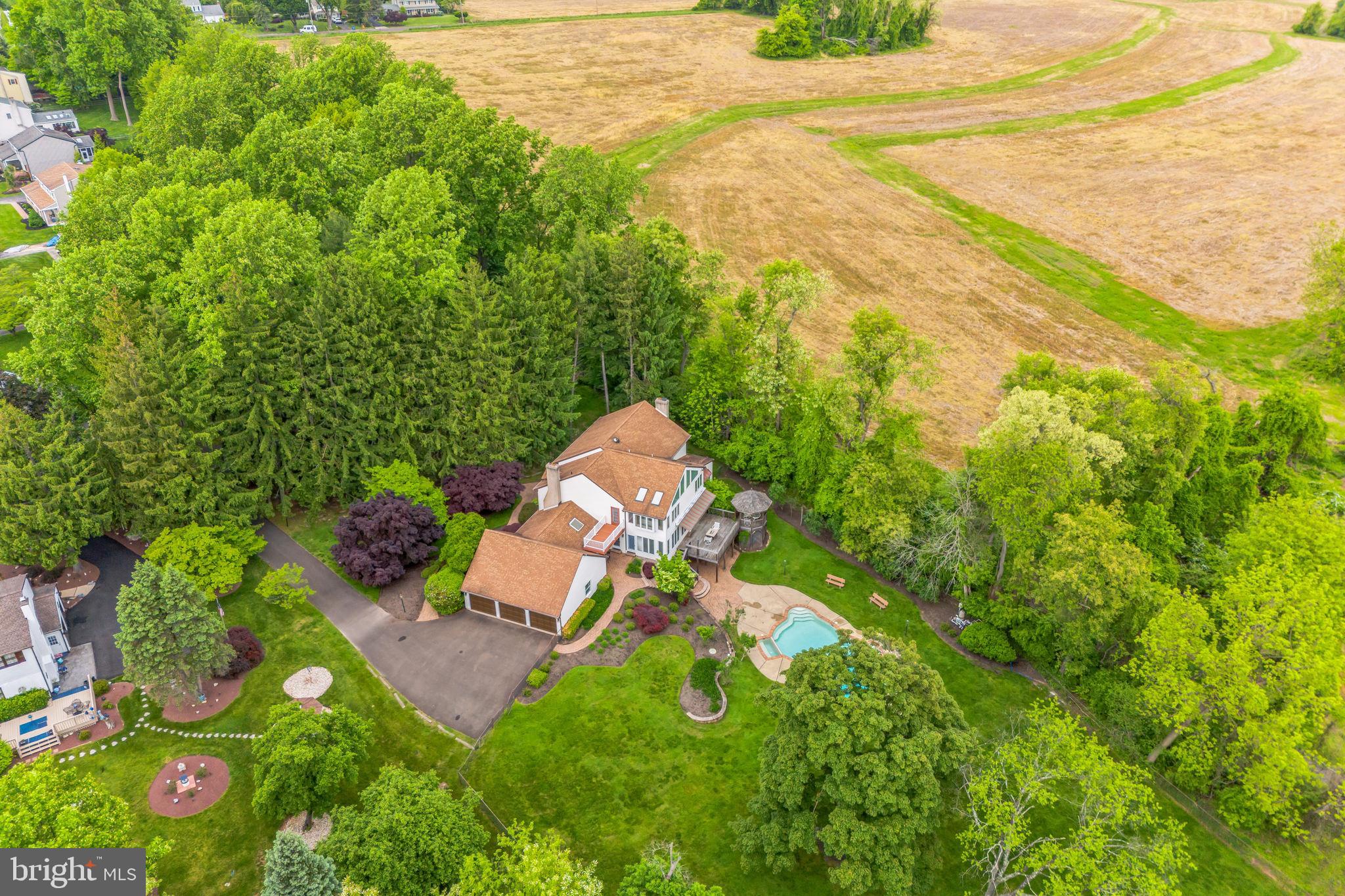 COLLEGE PARK - Residential