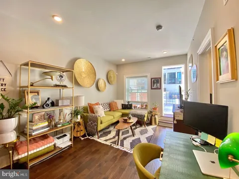 2010 Walnut Street Unit 402, Philadelphia, PA MLS: PAPH2462738