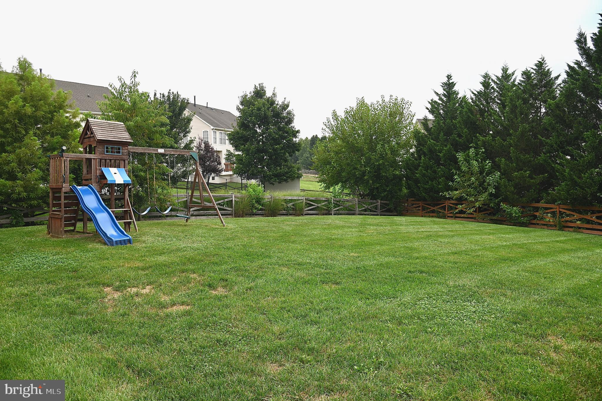 12170 EMORY FALLS