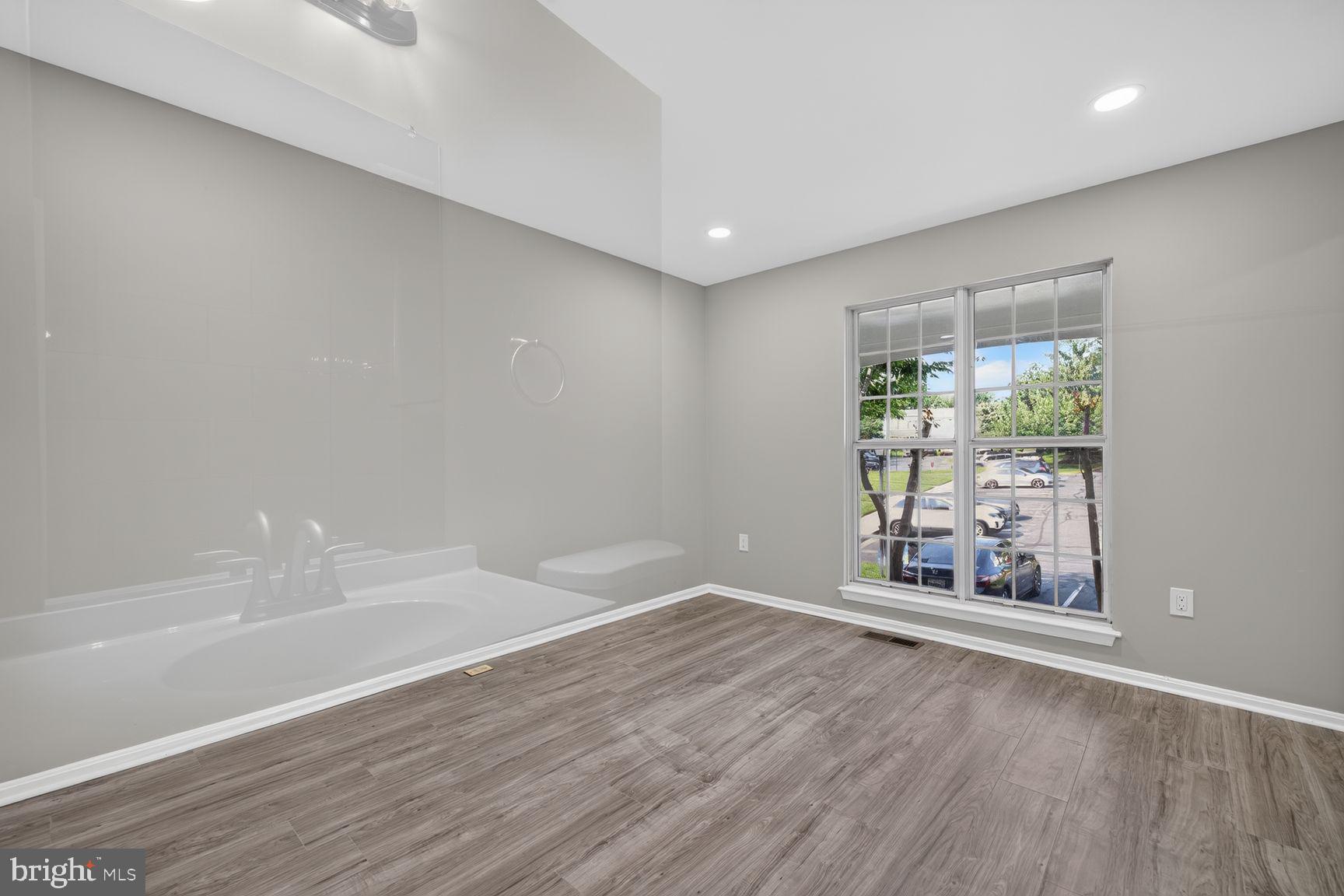 19239 ESMOND TERRACE