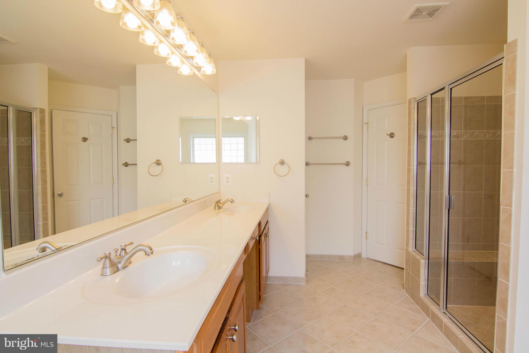 HIGHGROVE ESTATES - Residential