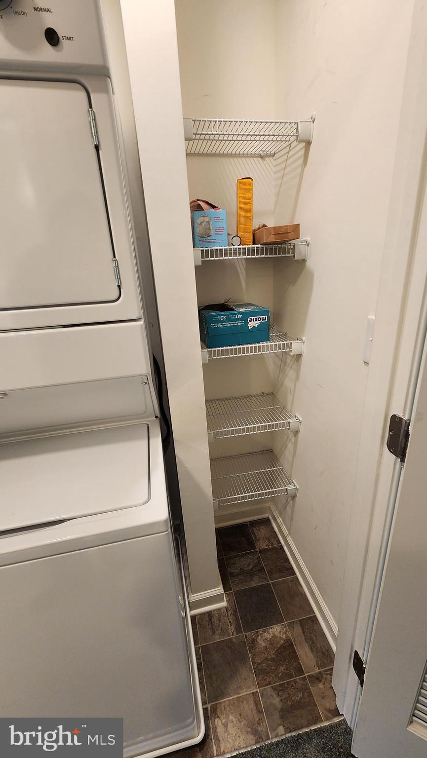 BRIDGEPORT CONDOS - Residential Lease