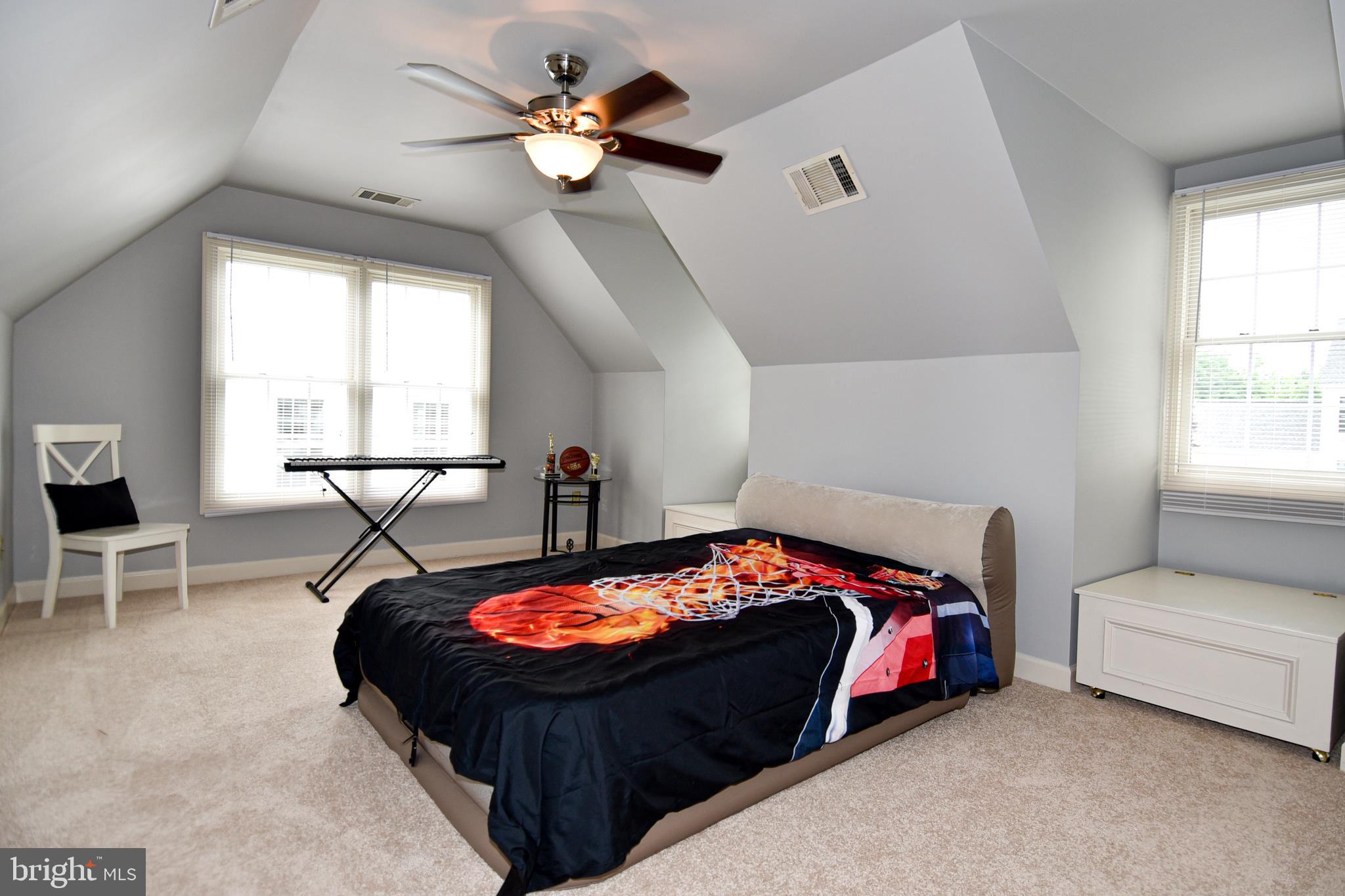 NEWPORT ESTATES - Residential